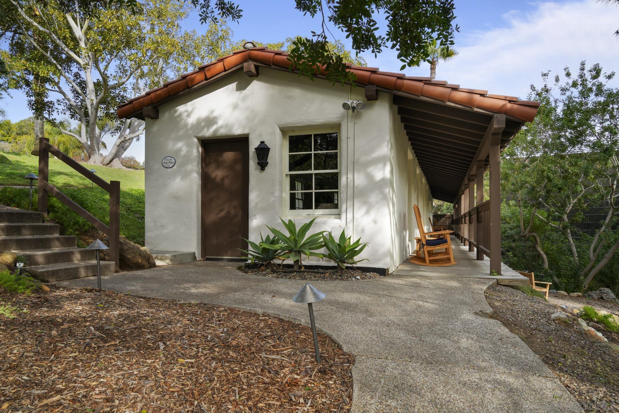 Detail Gallery Image 51 of 53 For 17515  Circa Oriente, Rancho Santa Fe,  CA 92067 - 5 Beds | 4/2 Baths