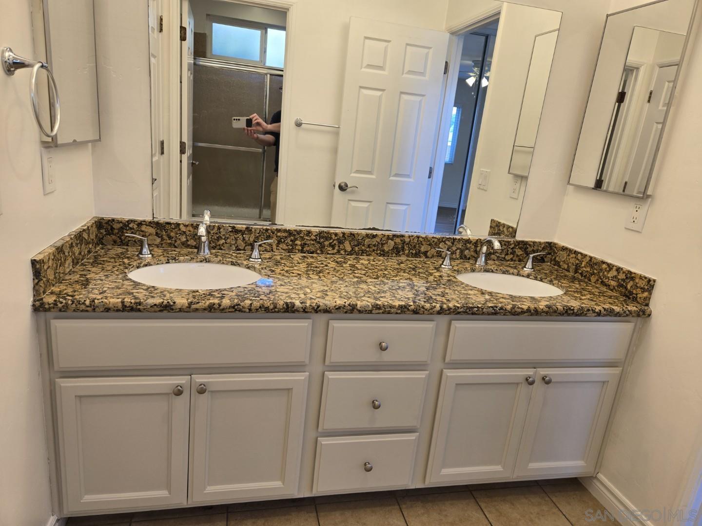 Detail Gallery Image 13 of 21 For 6230  Rose Street, San Diego,  CA 92115 - 4 Beds | 2 Baths