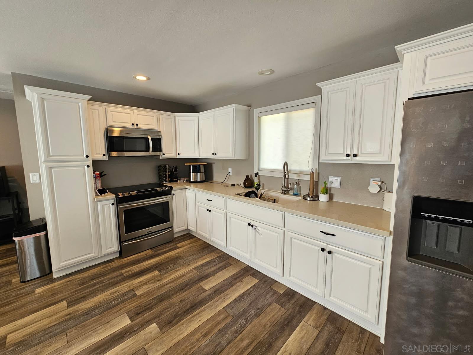 Detail Gallery Image 3 of 9 For 2627  Havencrest Dr, Fallbrook,  CA 92028 - 1 Beds | 1 Baths