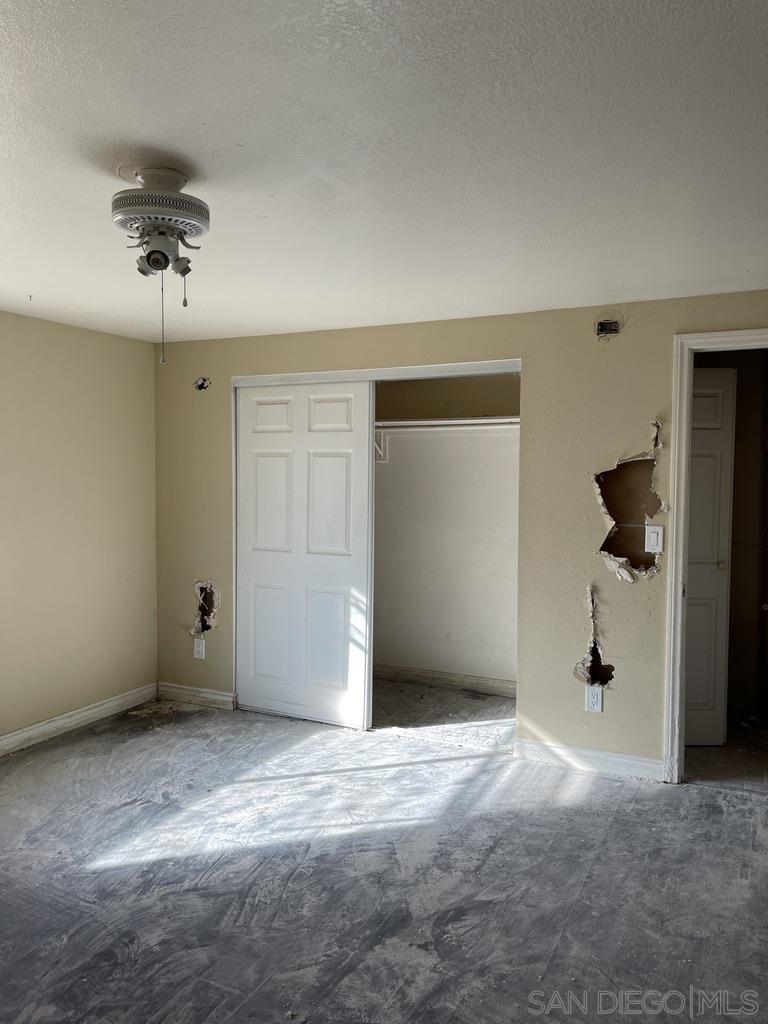 Detail Gallery Image 14 of 26 For 34792  Cedar Rd, Barstow,  CA 92311 - 4 Beds | 3 Baths