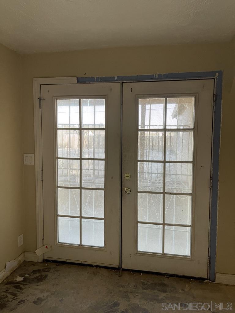 Detail Gallery Image 8 of 26 For 34792  Cedar Rd, Barstow,  CA 92311 - 4 Beds | 3 Baths