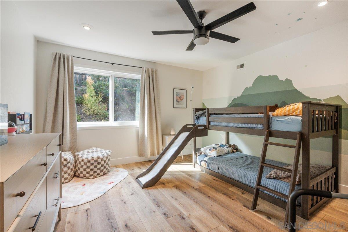 Detail Gallery Image 28 of 59 For 6641  Murray Park Drive, San Diego,  CA 92120 - 5 Beds | 2/1 Baths