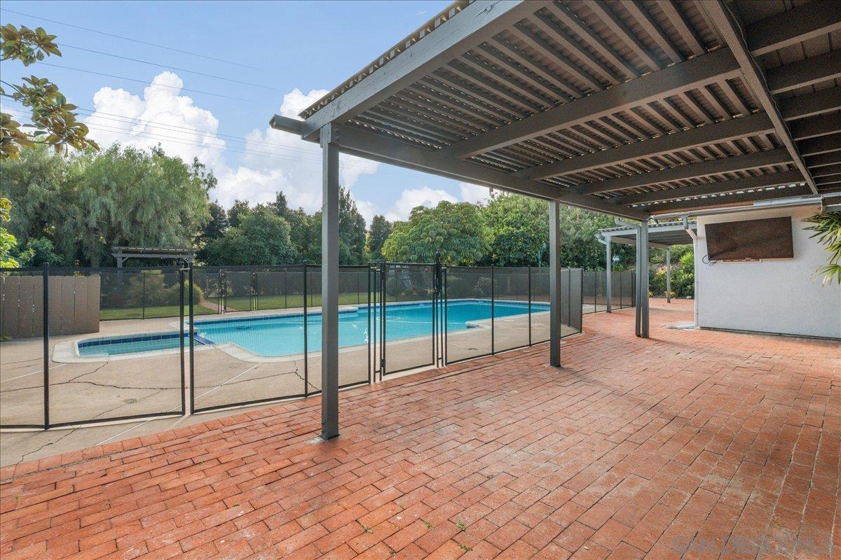 Detail Gallery Image 37 of 59 For 6641  Murray Park Drive, San Diego,  CA 92120 - 5 Beds | 2/1 Baths