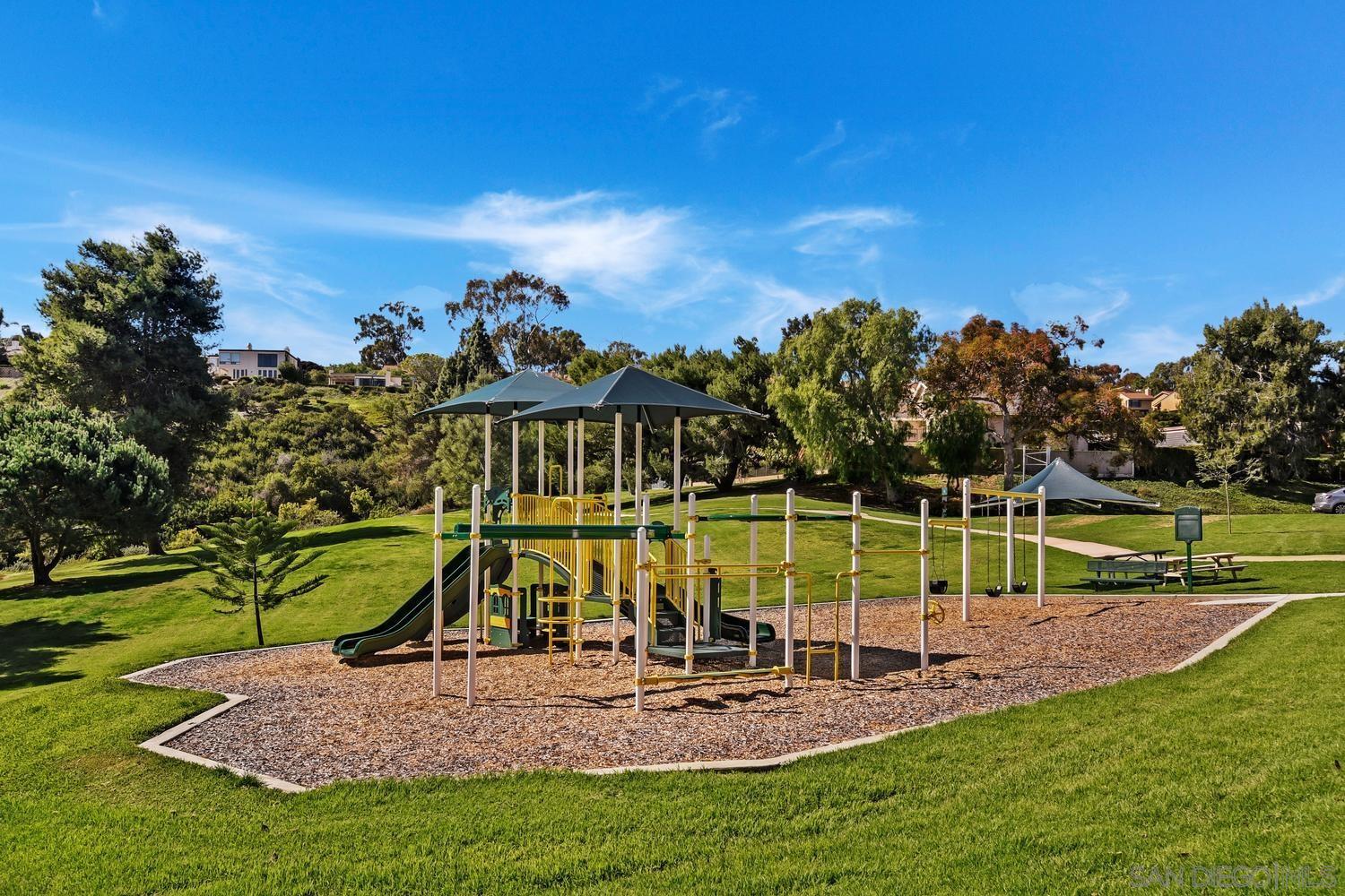 Detail Gallery Image 30 of 30 For 6645  Caminito Scioto, La Jolla,  CA 92037 - 3 Beds | 2/1 Baths