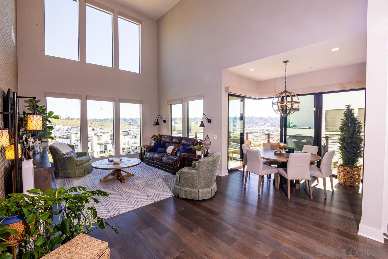 Front Image Thumbnail for SD260003102