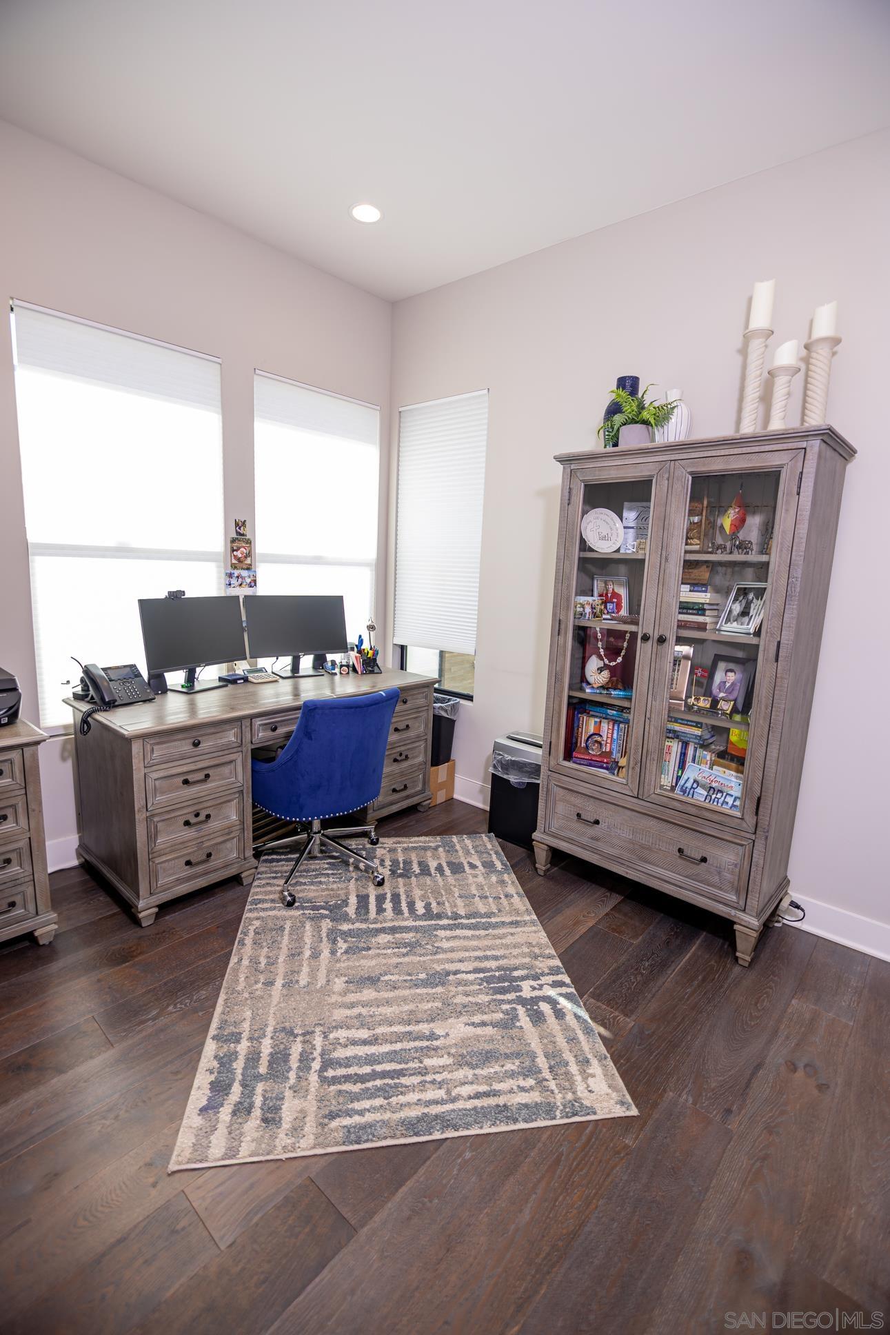 Detail Gallery Image 40 of 59 For 8605  Aspect Drive, San Diego,  CA 92108 - 3 Beds | 2 Baths