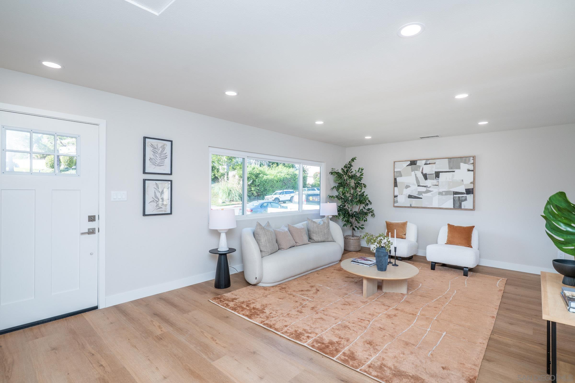 Detail Gallery Image 11 of 72 For 6165  Agee St, San Diego,  CA 92122 - 4 Beds | 2/1 Baths