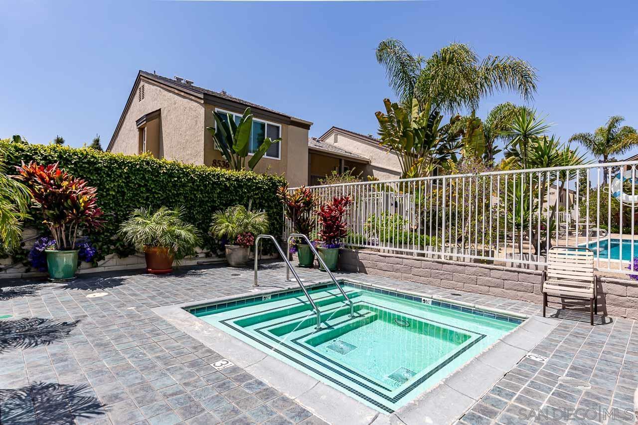 Detail Gallery Image 10 of 12 For 8520  via Mallorca  K, La Jolla,  CA 92037 - 1 Beds | 1 Baths