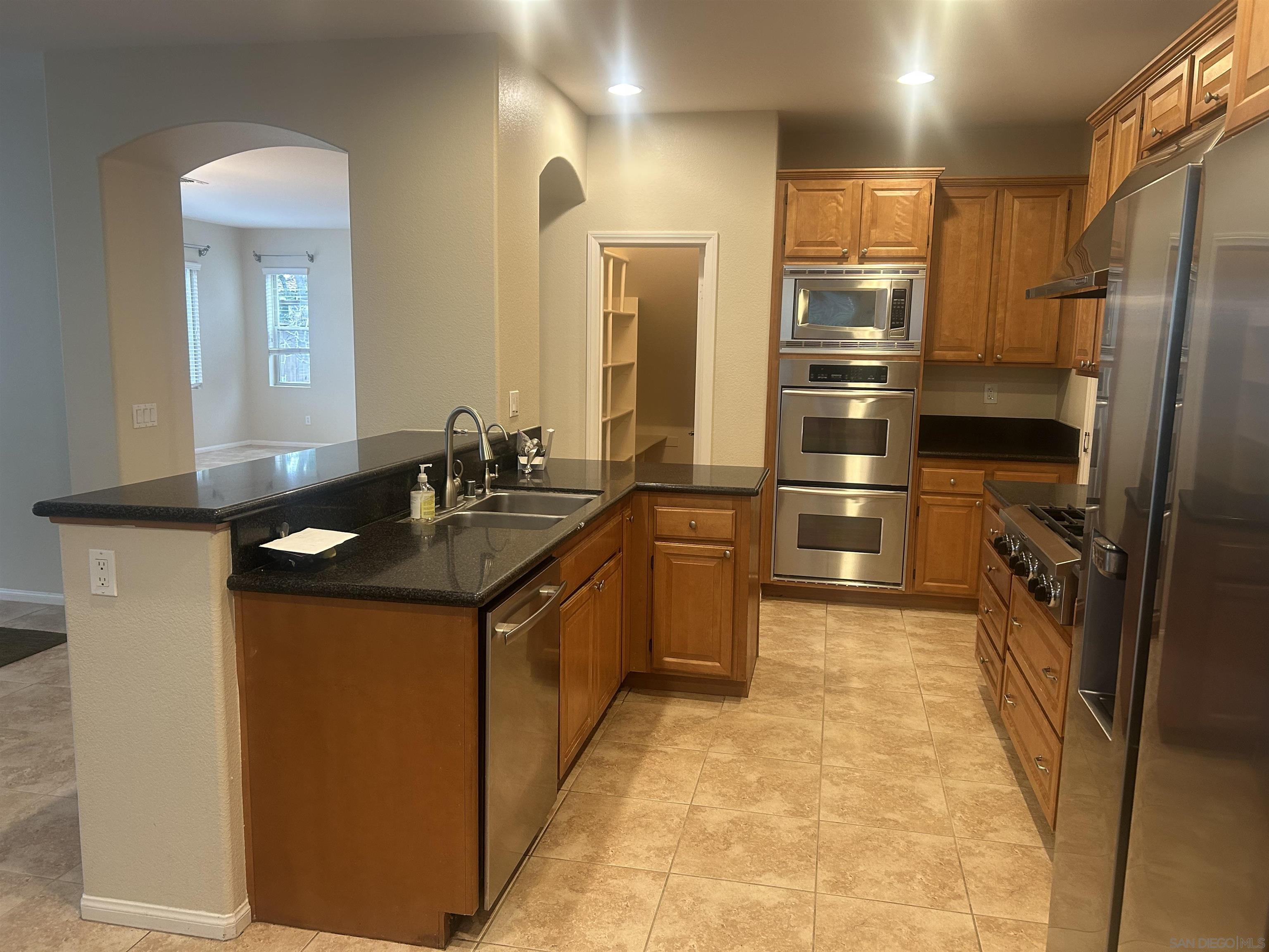 Detail Gallery Image 15 of 37 For 7235  Primrose, San Diego,  CA 92129 - 5 Beds | 3/1 Baths