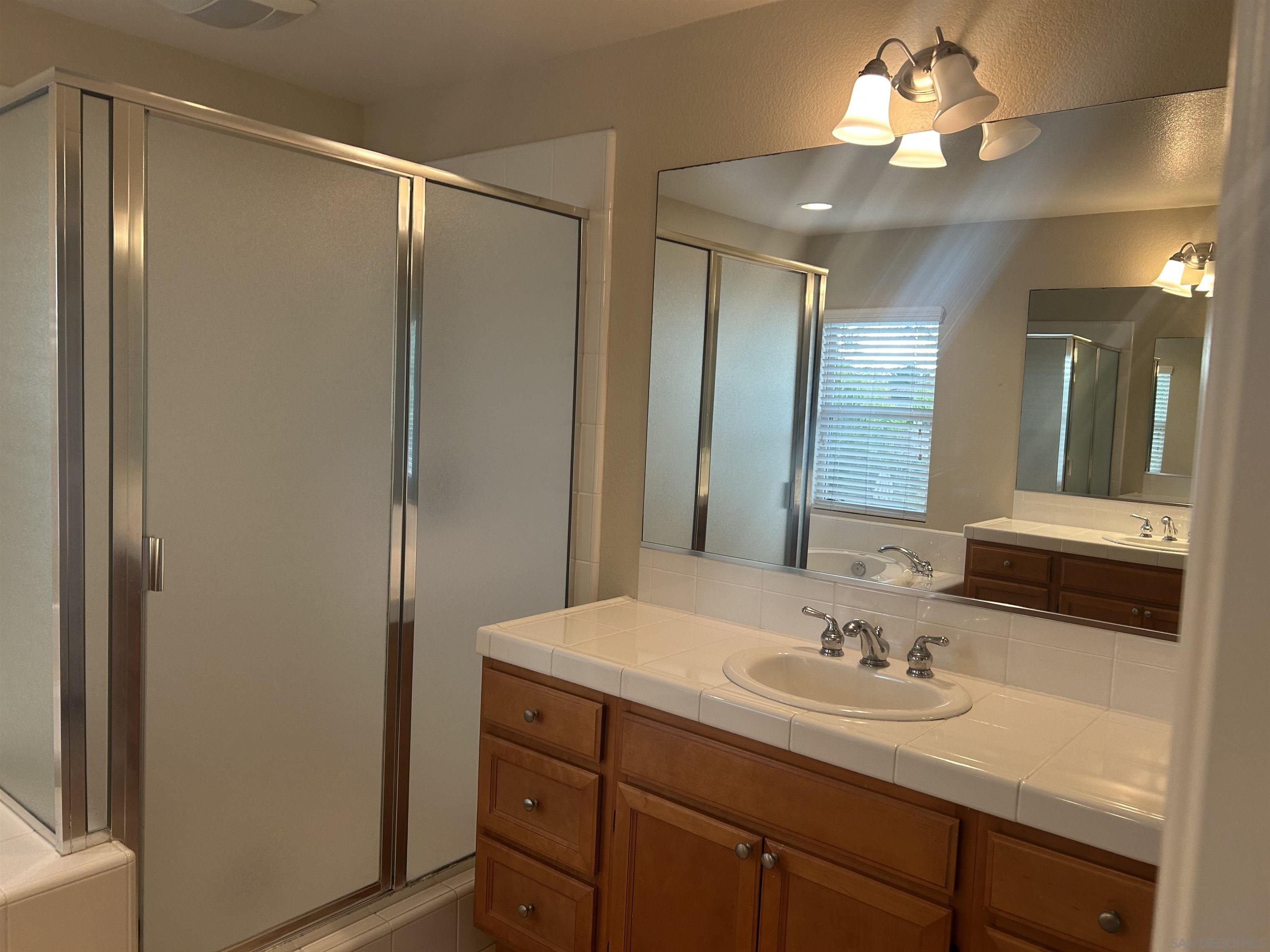 Detail Gallery Image 22 of 37 For 7235  Primrose, San Diego,  CA 92129 - 5 Beds | 3/1 Baths