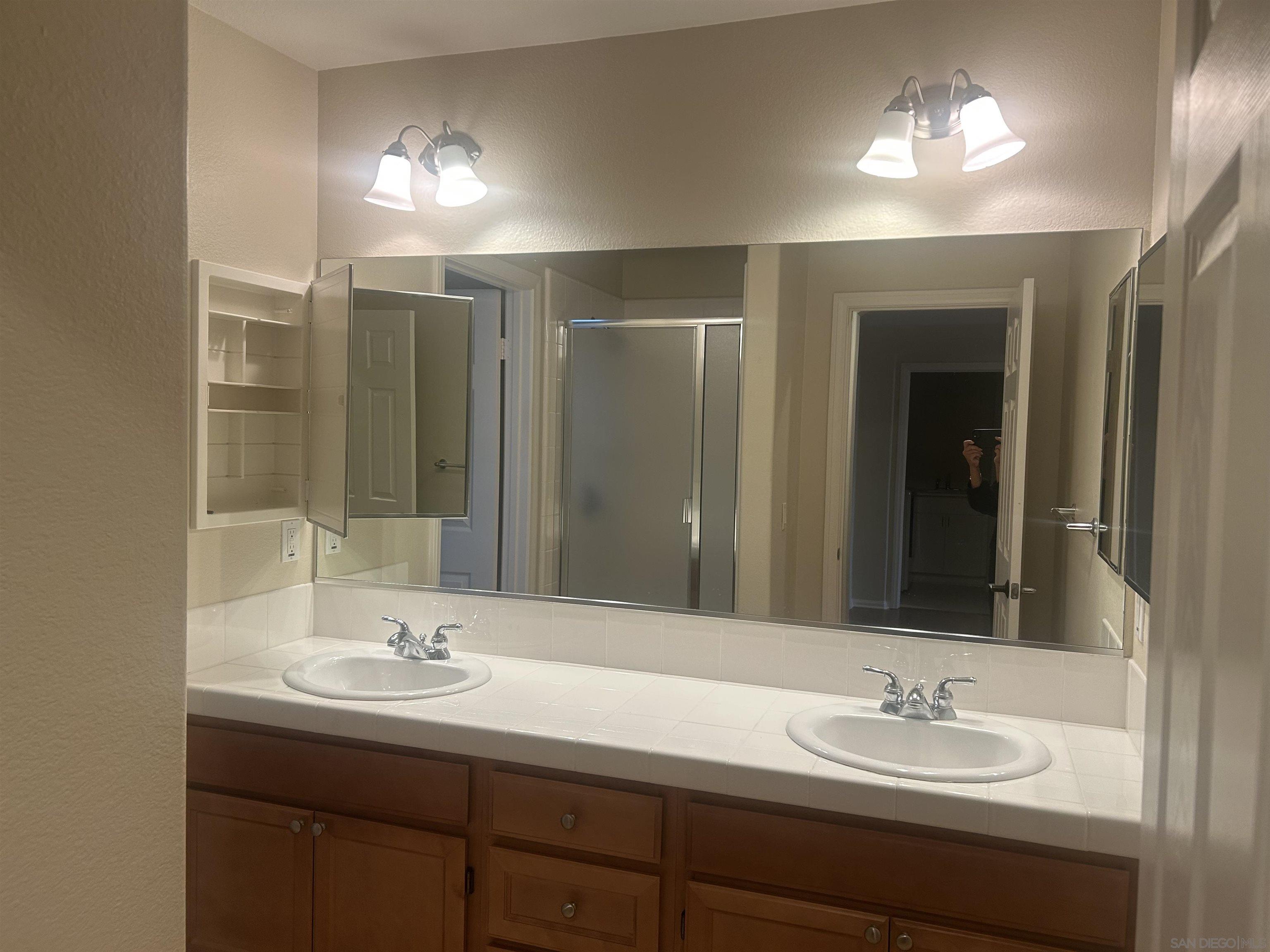 Detail Gallery Image 27 of 37 For 7235  Primrose, San Diego,  CA 92129 - 5 Beds | 3/1 Baths