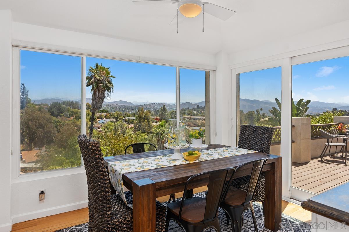 Detail Gallery Image 17 of 48 For 11651  Shadowglen Road, El Cajon,  CA 92020 - 6 Beds | 4 Baths