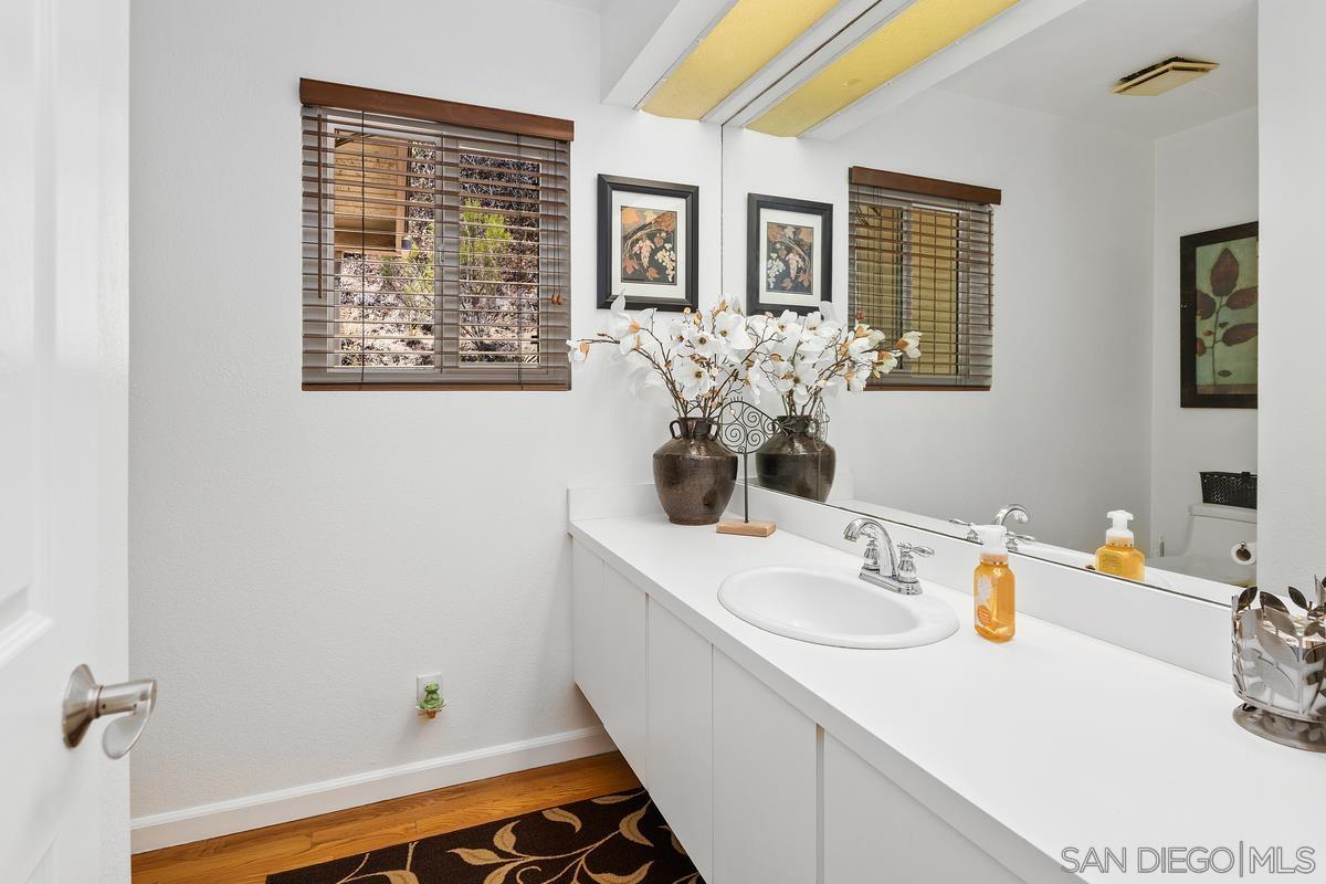 Detail Gallery Image 18 of 48 For 11651  Shadowglen Road, El Cajon,  CA 92020 - 6 Beds | 4 Baths