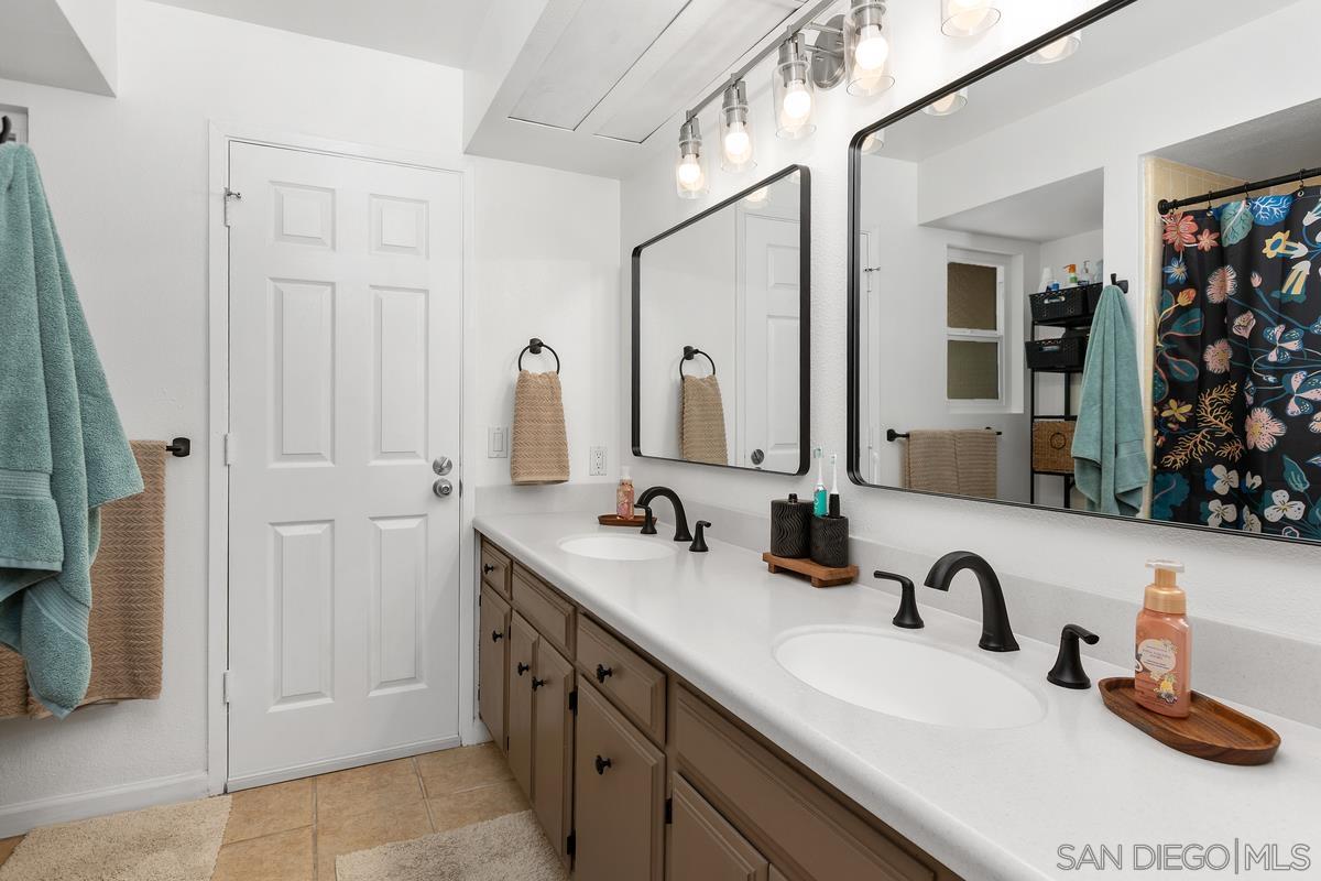 Detail Gallery Image 30 of 48 For 11651  Shadowglen Road, El Cajon,  CA 92020 - 6 Beds | 4 Baths