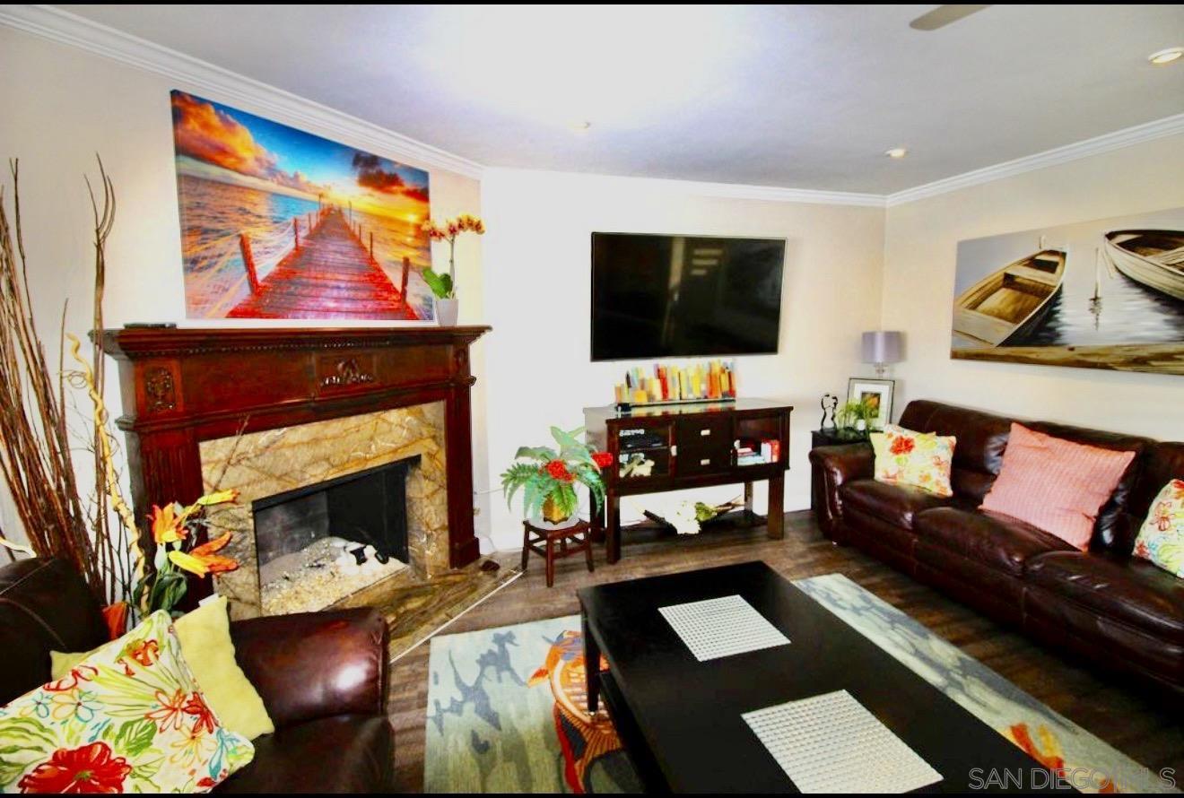 Detail Gallery Image 9 of 24 For 10  Antigua Ct., Coronado,  CA 92118 - 2 Beds | 2 Baths