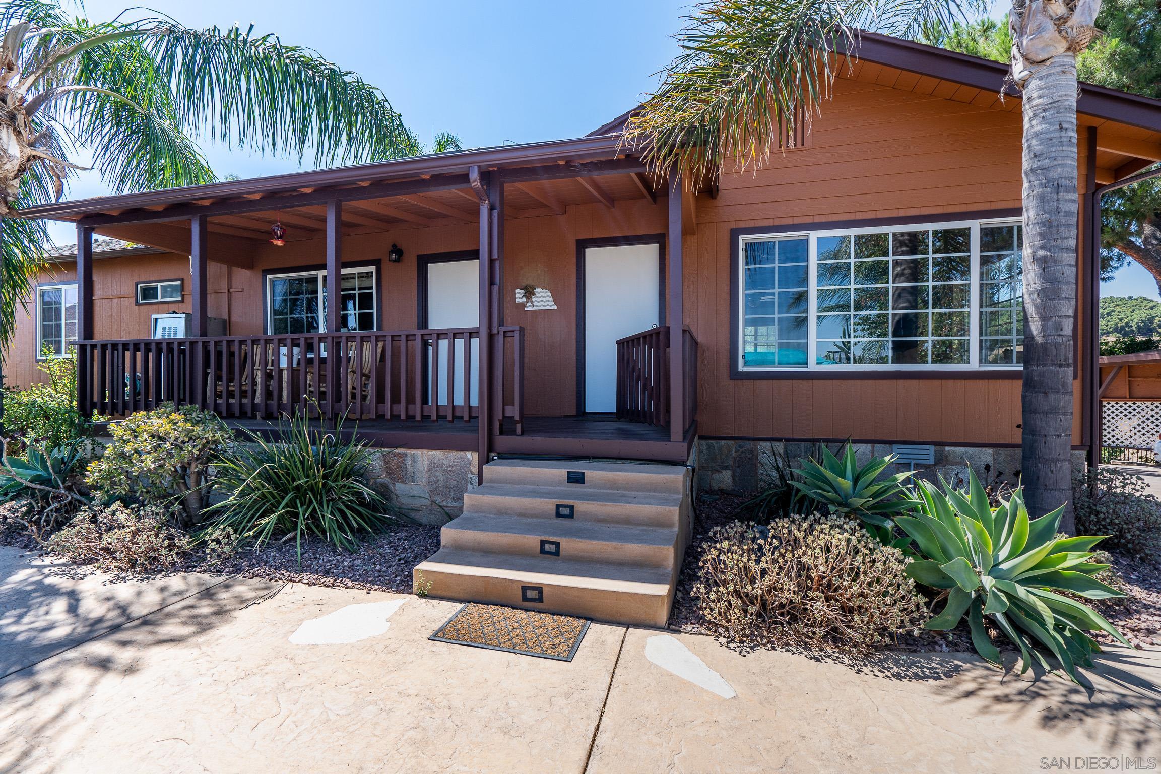 Front Image Thumbnail for SD260003112