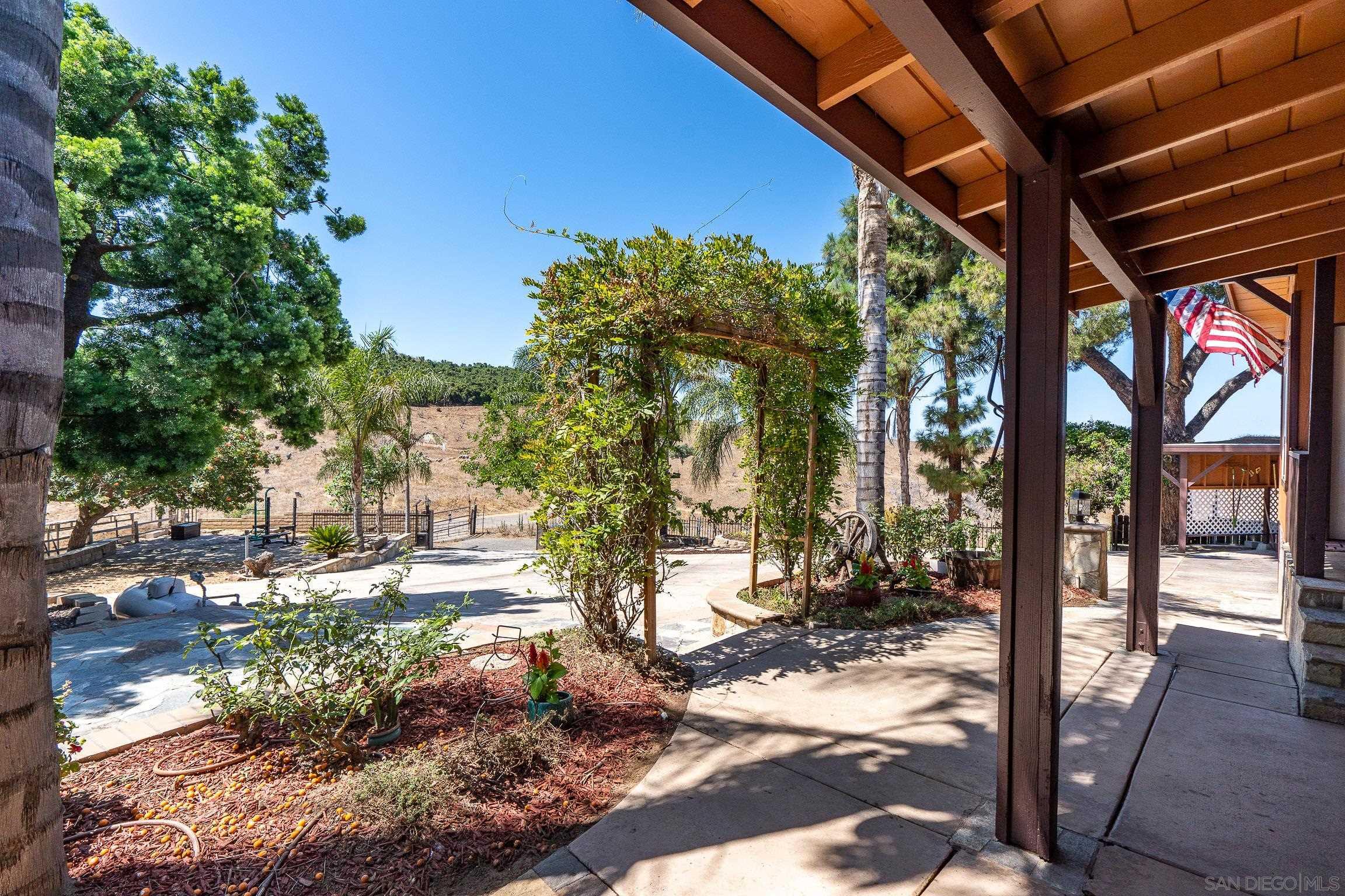 Detail Gallery Image 30 of 65 For 9111  Sierra Alta Way, El Cajon,  CA 92021 - 4 Beds | 3 Baths