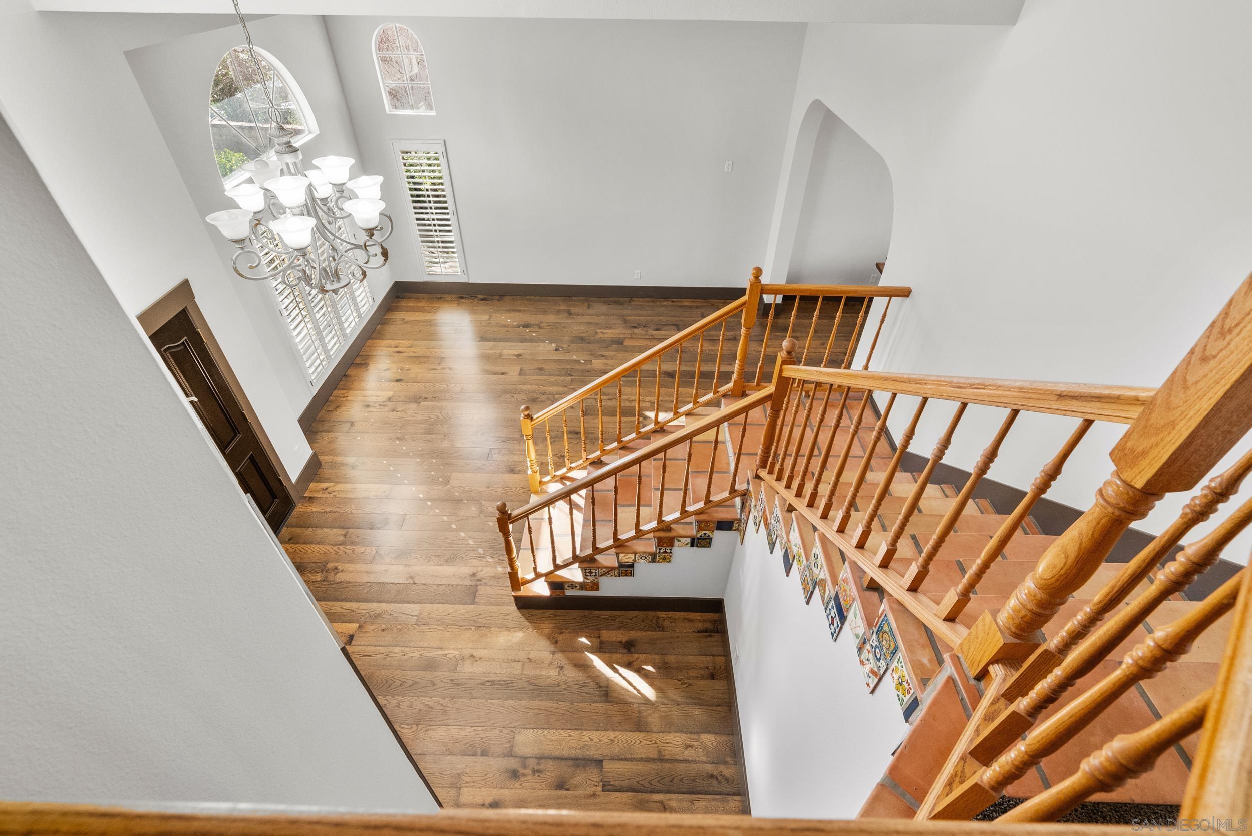 Detail Gallery Image 37 of 59 For 28885  Shadow Valley Ln, Santa Clarita,  CA 91390 - 4 Beds | 3 Baths