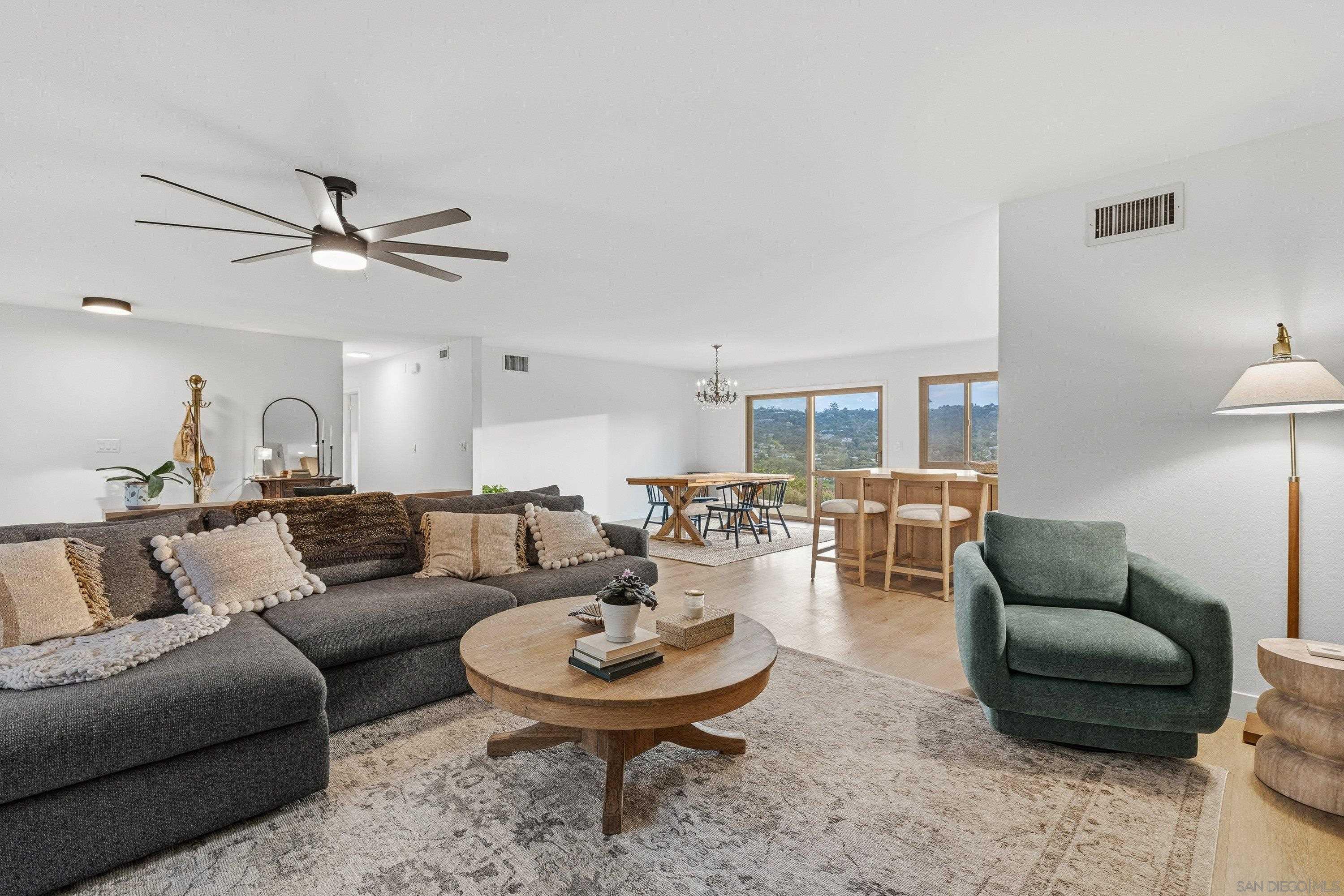 Detail Gallery Image 12 of 75 For 1259  Alpine Estates Pl, Alpine,  CA 91901 - 4 Beds | 2 Baths