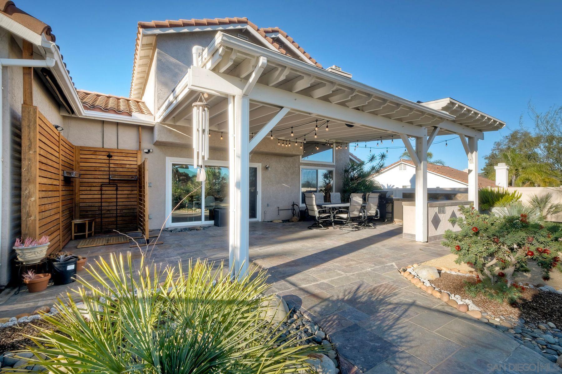 Detail Gallery Image 31 of 69 For 825  Bel Esprit Circle, San Marcos,  CA 92069 - 5 Beds | 3 Baths