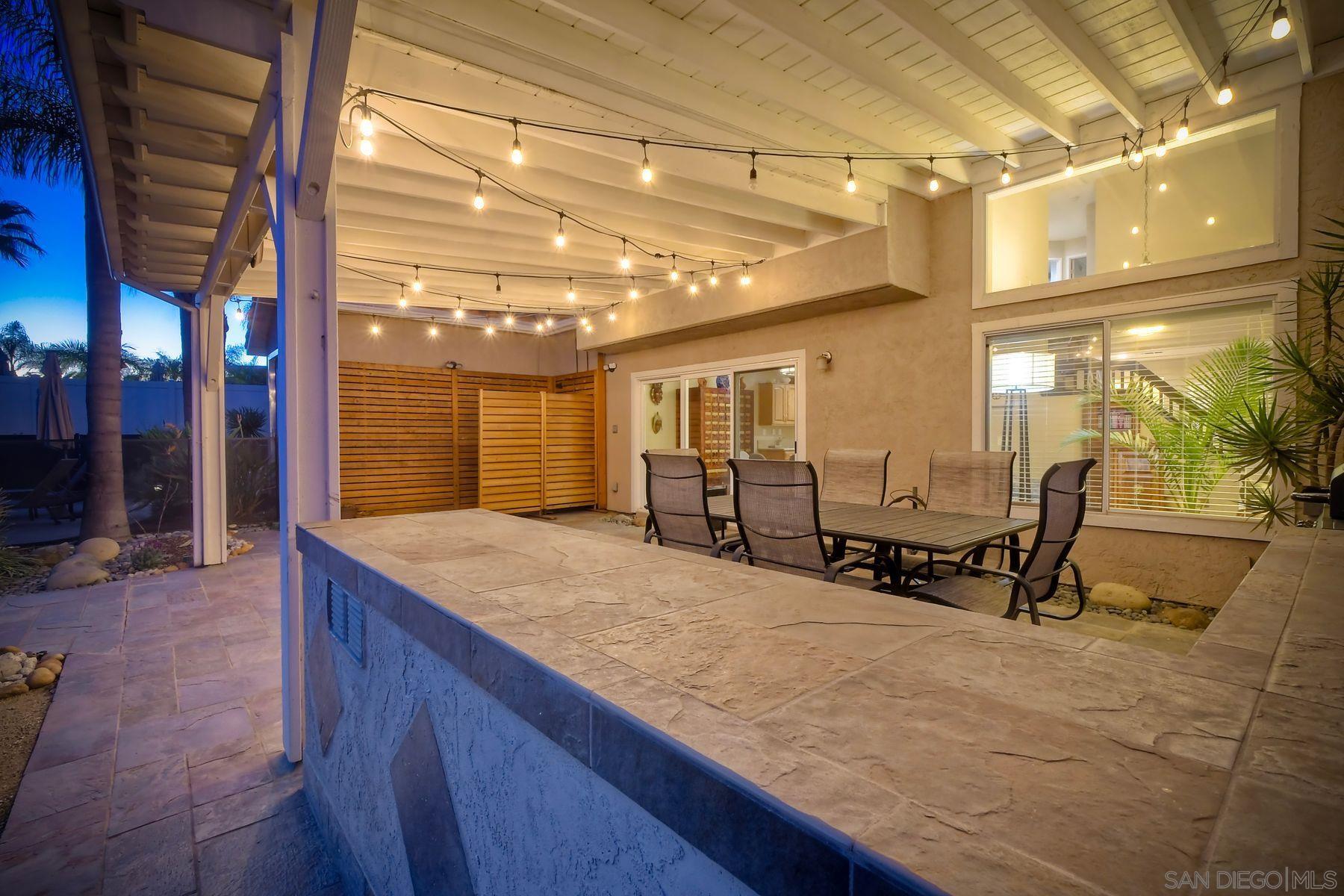 Detail Gallery Image 35 of 69 For 825  Bel Esprit Circle, San Marcos,  CA 92069 - 5 Beds | 3 Baths