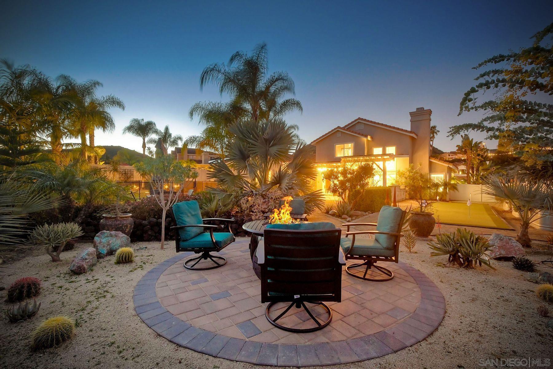 Detail Gallery Image 40 of 69 For 825  Bel Esprit Circle, San Marcos,  CA 92069 - 5 Beds | 3 Baths