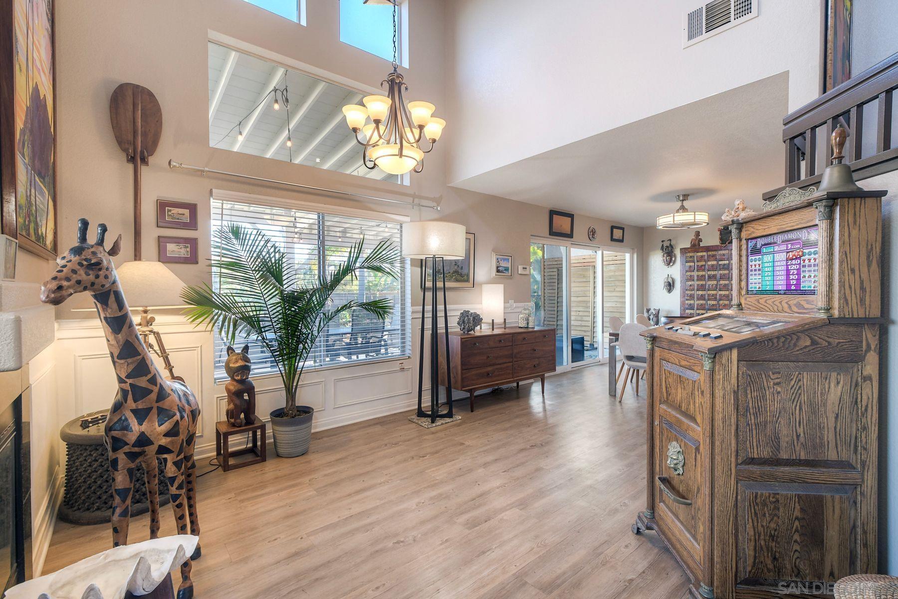 Detail Gallery Image 6 of 69 For 825  Bel Esprit Circle, San Marcos,  CA 92069 - 5 Beds | 3 Baths