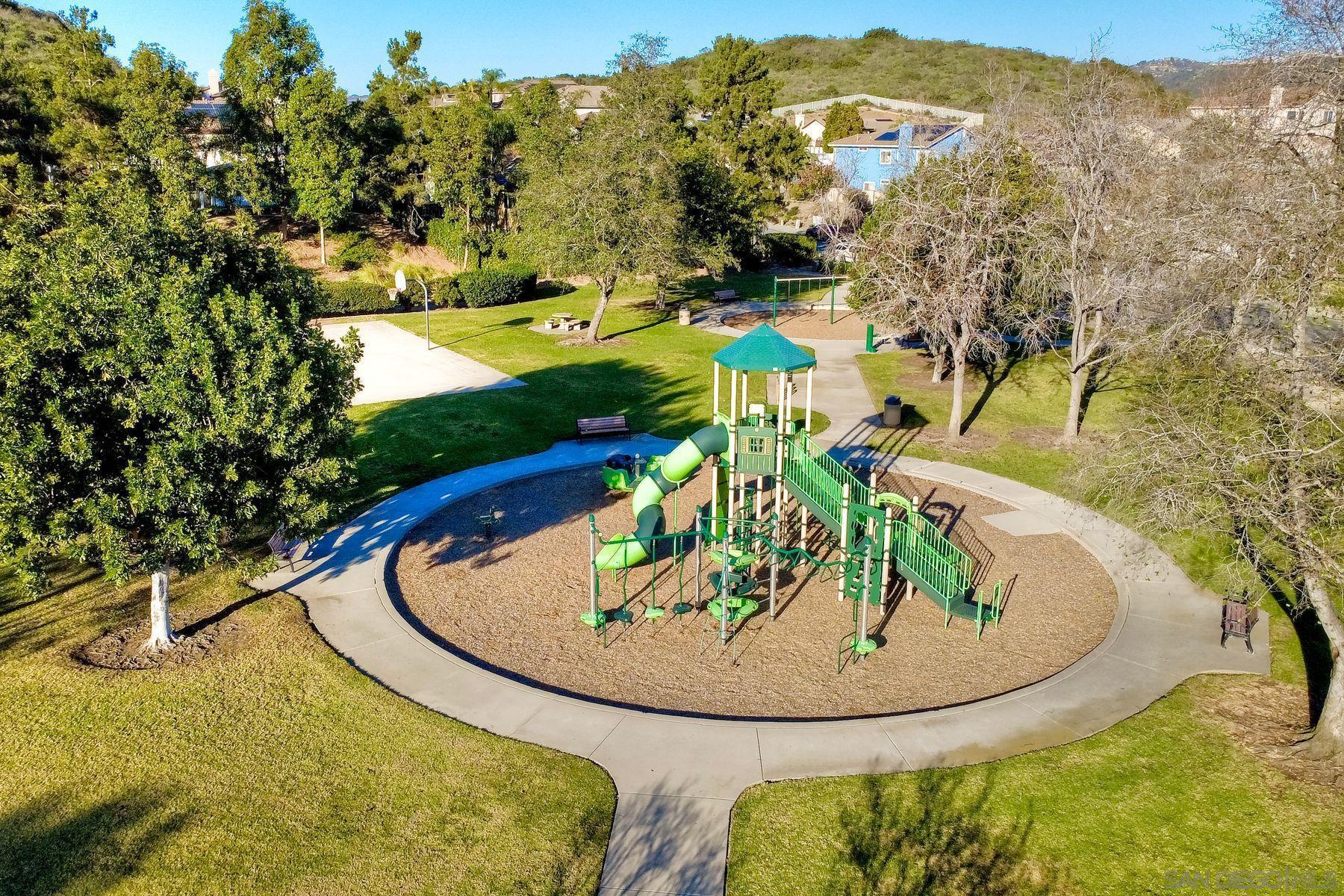 Detail Gallery Image 64 of 69 For 825  Bel Esprit Circle, San Marcos,  CA 92069 - 5 Beds | 3 Baths