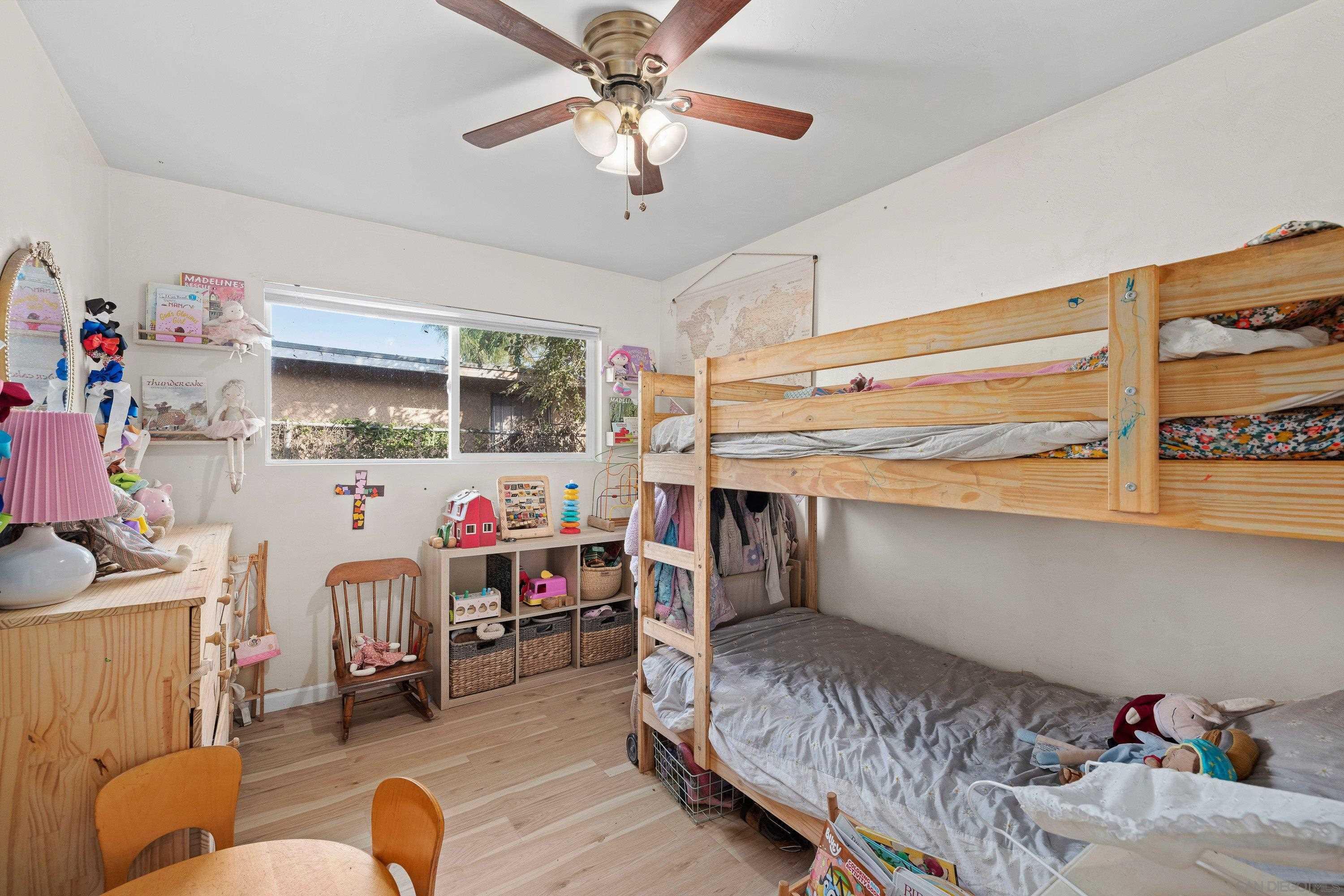 Detail Gallery Image 15 of 30 For 9750  Ivanho St, Spring Valley,  CA 91977 - 4 Beds | 2 Baths