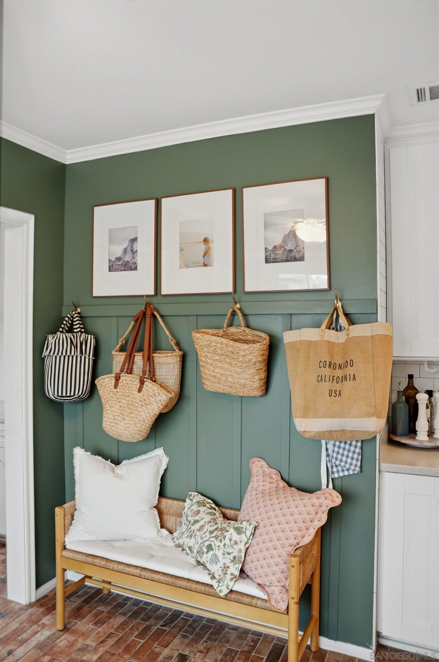 Detail Gallery Image 10 of 24 For 1210  3rd Street, Coronado,  CA 92118 - 3 Beds | 2 Baths