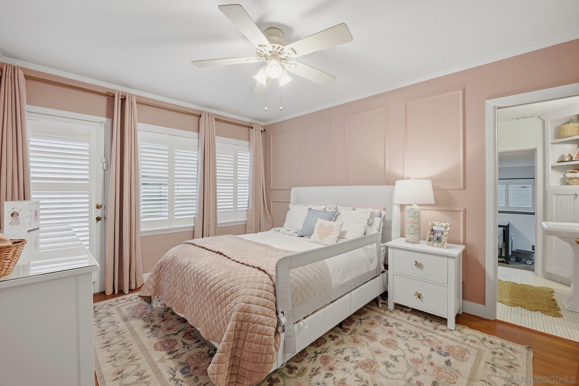 Detail Gallery Image 12 of 24 For 1210  3rd Street, Coronado,  CA 92118 - 3 Beds | 2 Baths