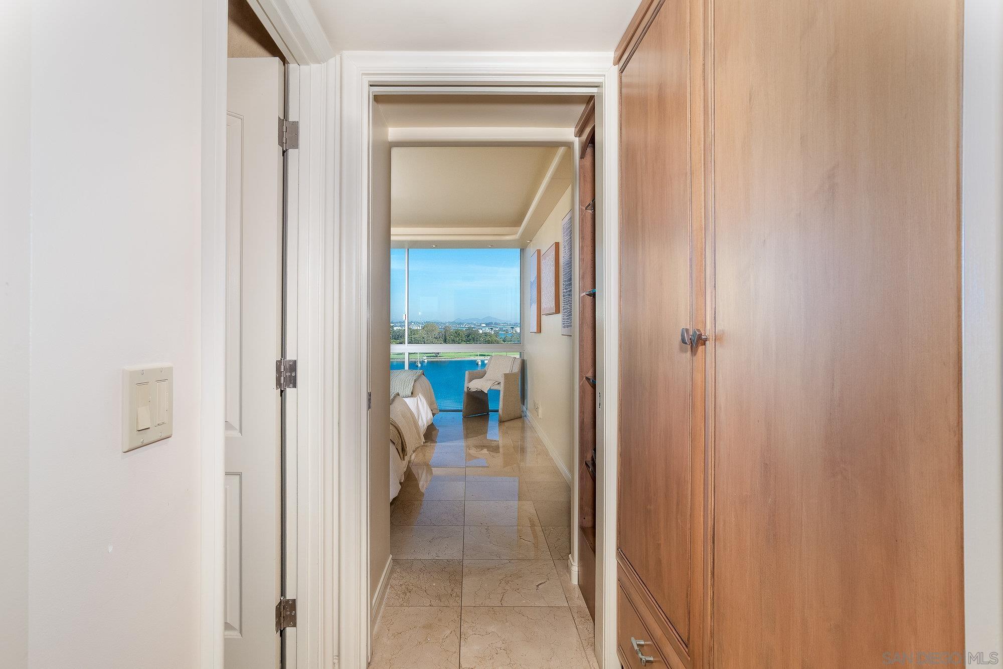 Detail Gallery Image 23 of 46 For 1810  Avenida Del Mundo  #703,  Coronado,  CA 92118 - 2 Beds | 3 Baths