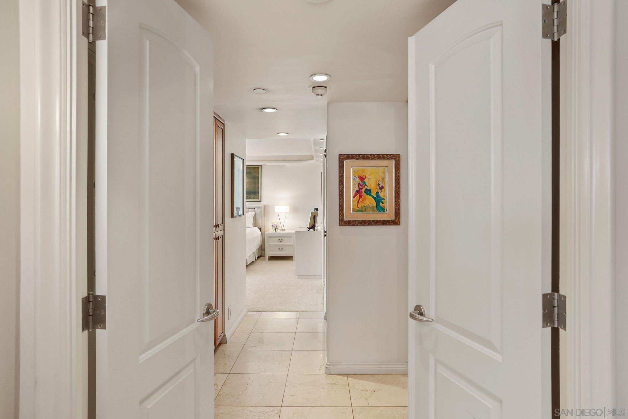 Detail Gallery Image 29 of 46 For 1810  Avenida Del Mundo  #703,  Coronado,  CA 92118 - 2 Beds | 3 Baths