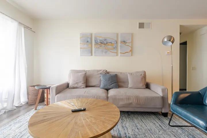 Detail Gallery Image 8 of 40 For 12261  Carmel Vista Rd  175, San Diego,  CA 92130 - 2 Beds | 2 Baths