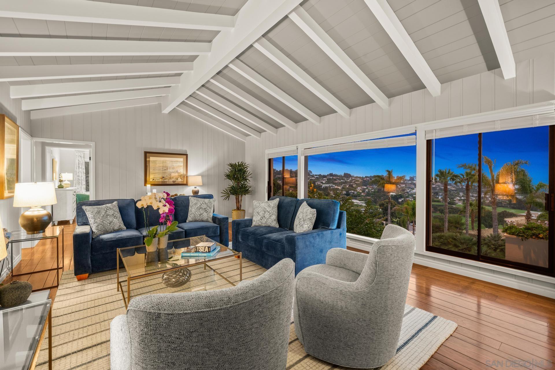 Detail Gallery Image 2 of 75 For 7201  Country Club Drive, La Jolla,  CA 92037 - 4 Beds | 3 Baths