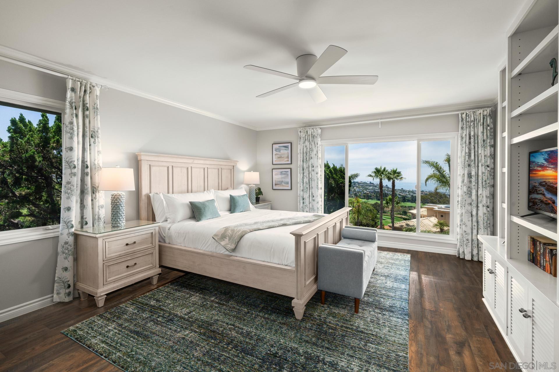 Detail Gallery Image 27 of 75 For 7201  Country Club Drive, La Jolla,  CA 92037 - 4 Beds | 3 Baths