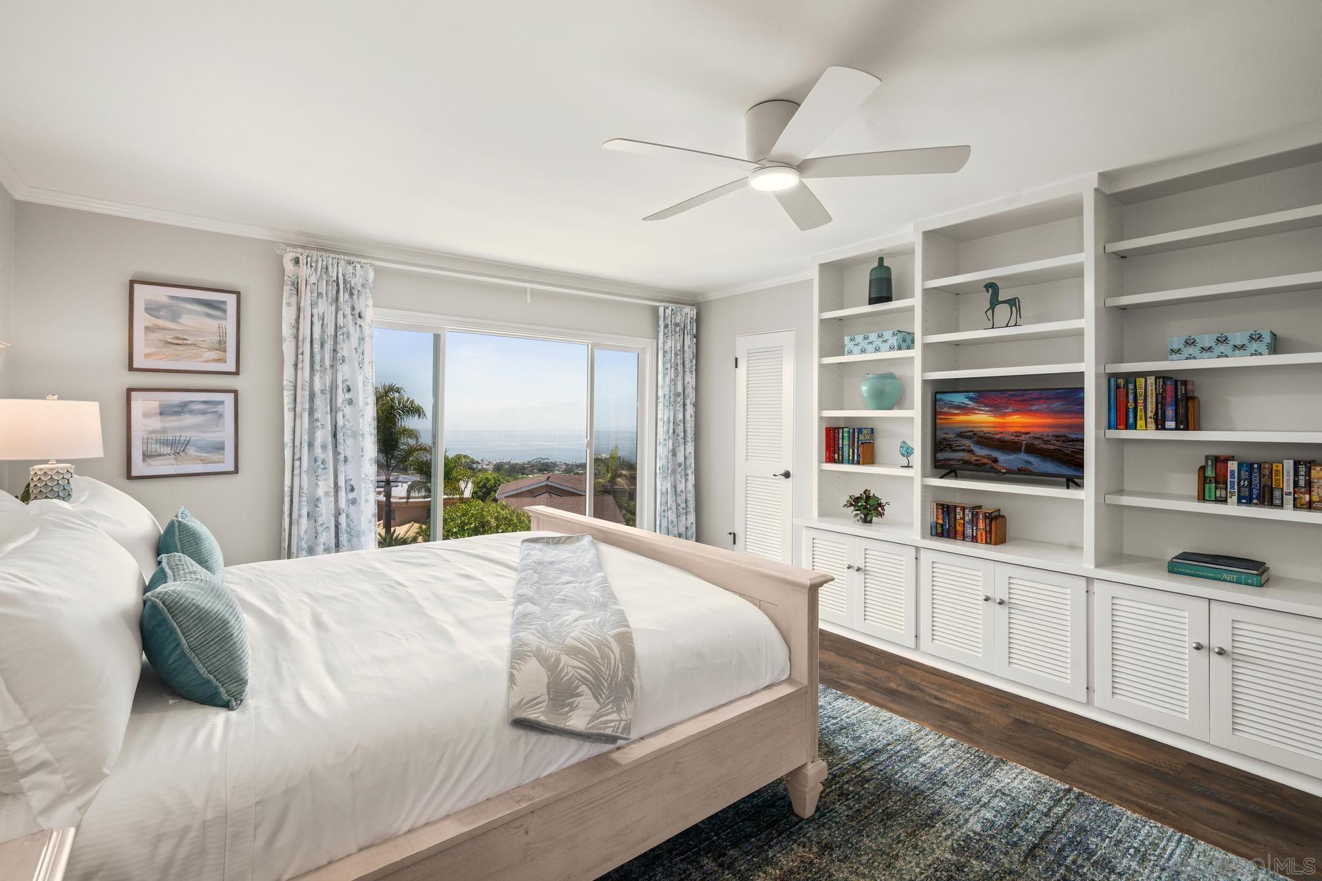 Detail Gallery Image 28 of 75 For 7201  Country Club Drive, La Jolla,  CA 92037 - 4 Beds | 3 Baths