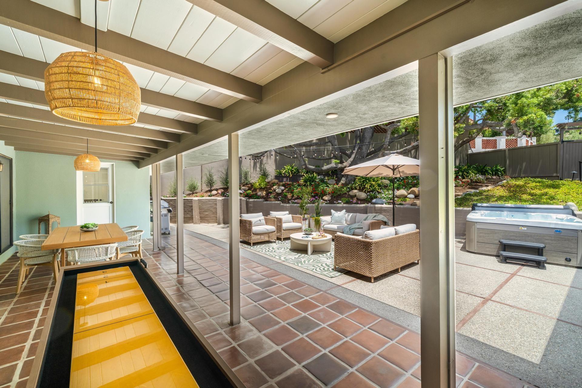 Detail Gallery Image 64 of 75 For 7201  Country Club Drive, La Jolla,  CA 92037 - 4 Beds | 3 Baths