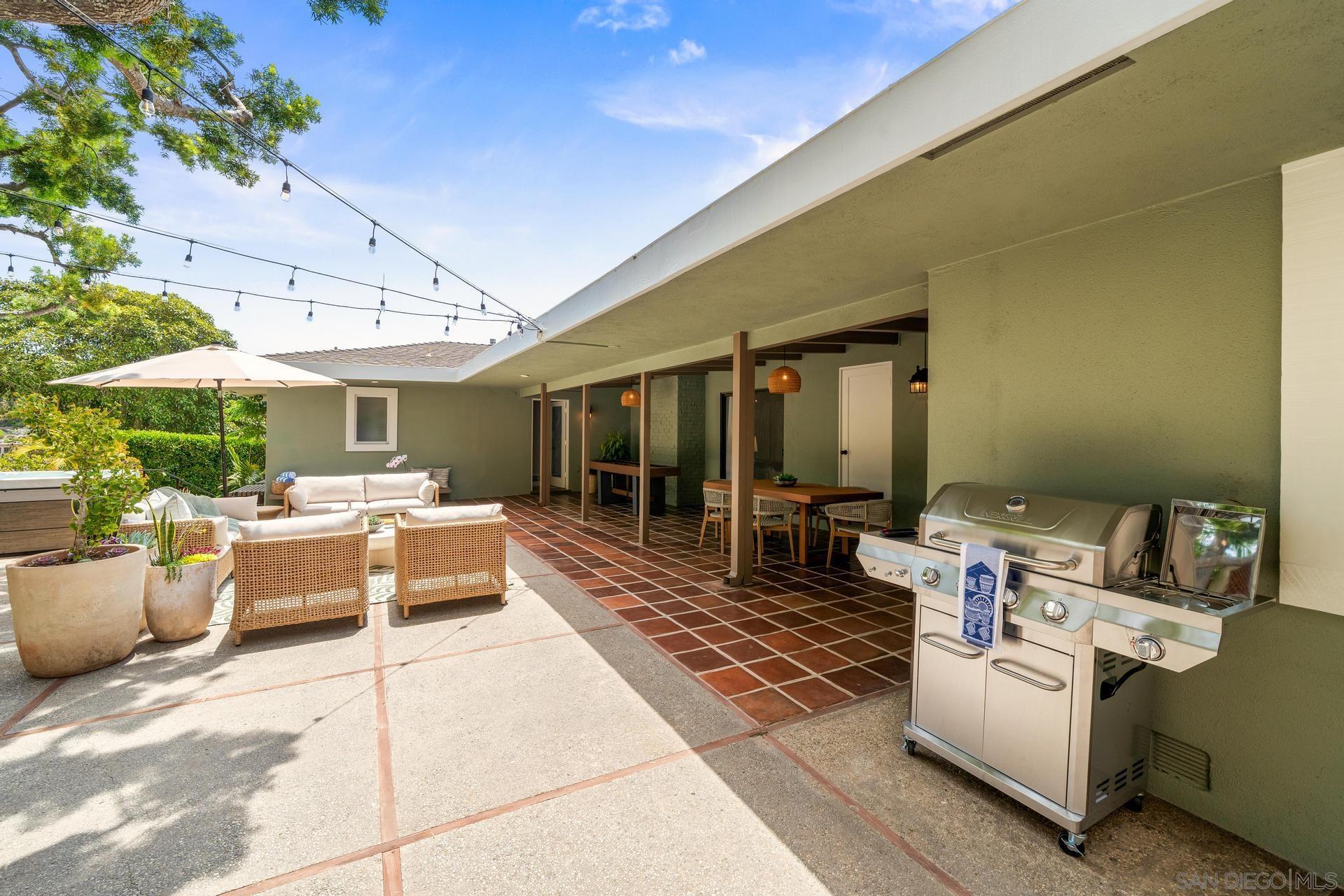 Detail Gallery Image 65 of 75 For 7201  Country Club Drive, La Jolla,  CA 92037 - 4 Beds | 3 Baths