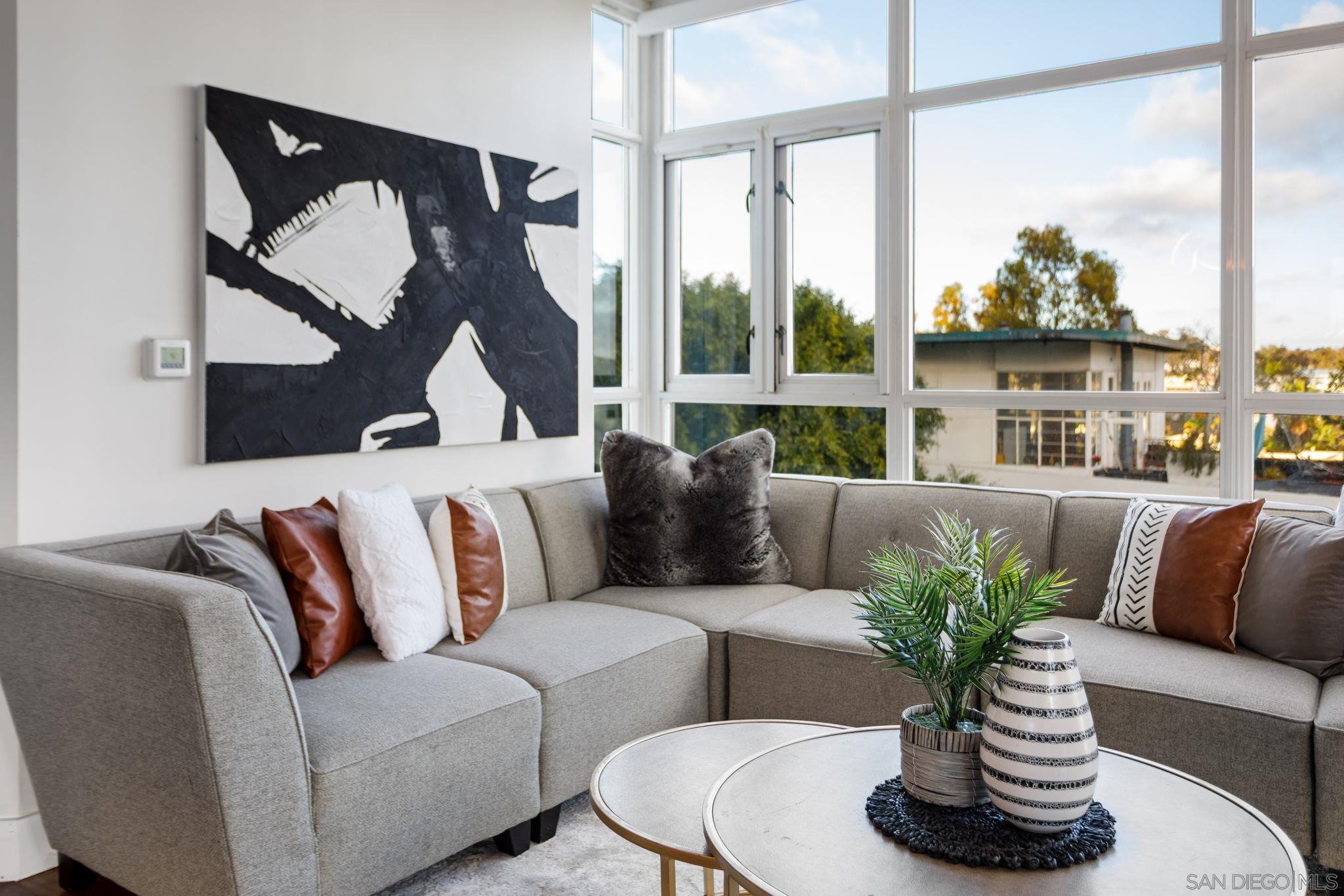 Detail Gallery Image 2 of 55 For 850  Beech St  511, San Diego,  CA 92101 - 3 Beds | 2 Baths