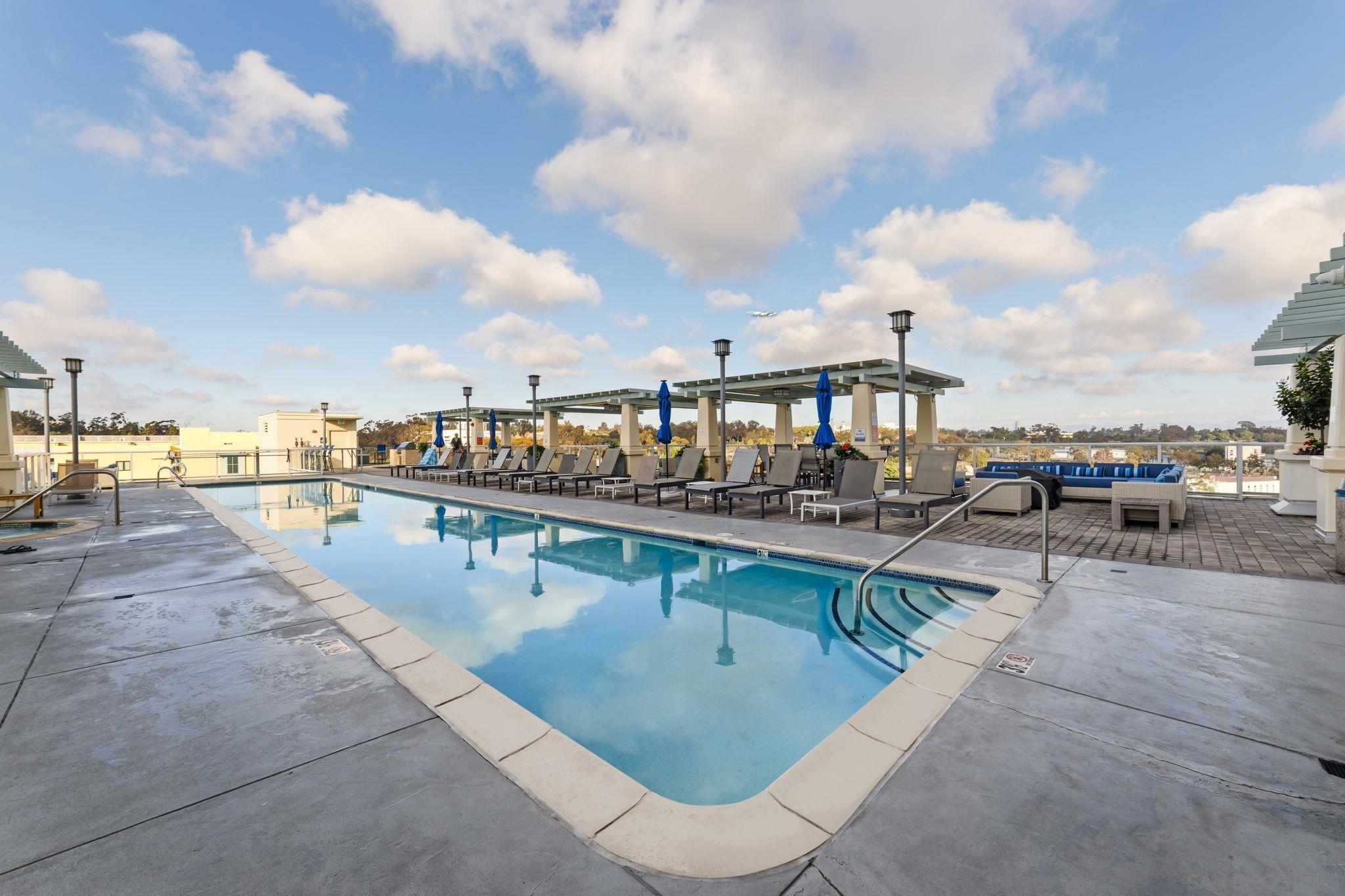 Detail Gallery Image 40 of 55 For 850  Beech St  511, San Diego,  CA 92101 - 3 Beds | 2 Baths