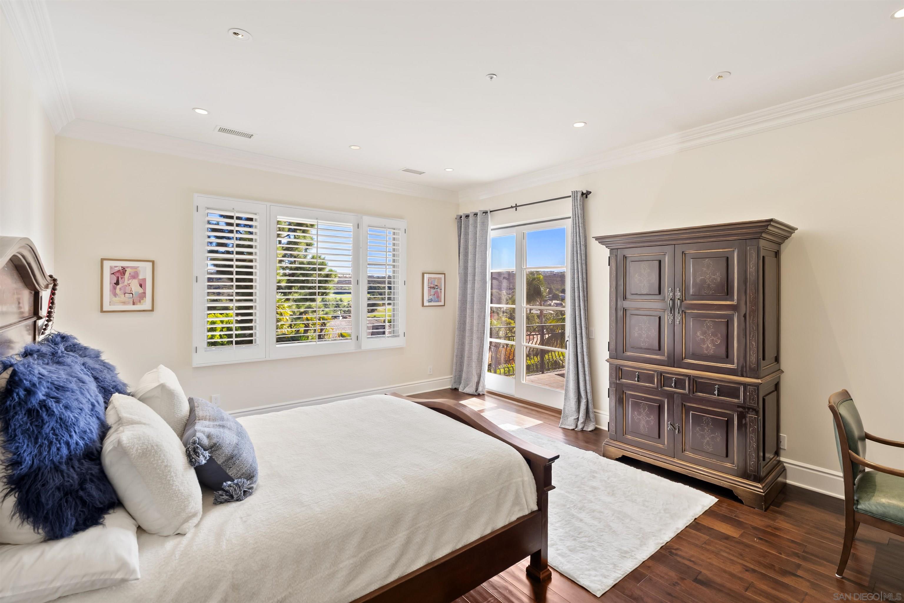 Detail Gallery Image 22 of 28 For 14480  Bellvista Dr, Rancho Santa Fe,  CA 92067 - 5 Beds | 5/1 Baths