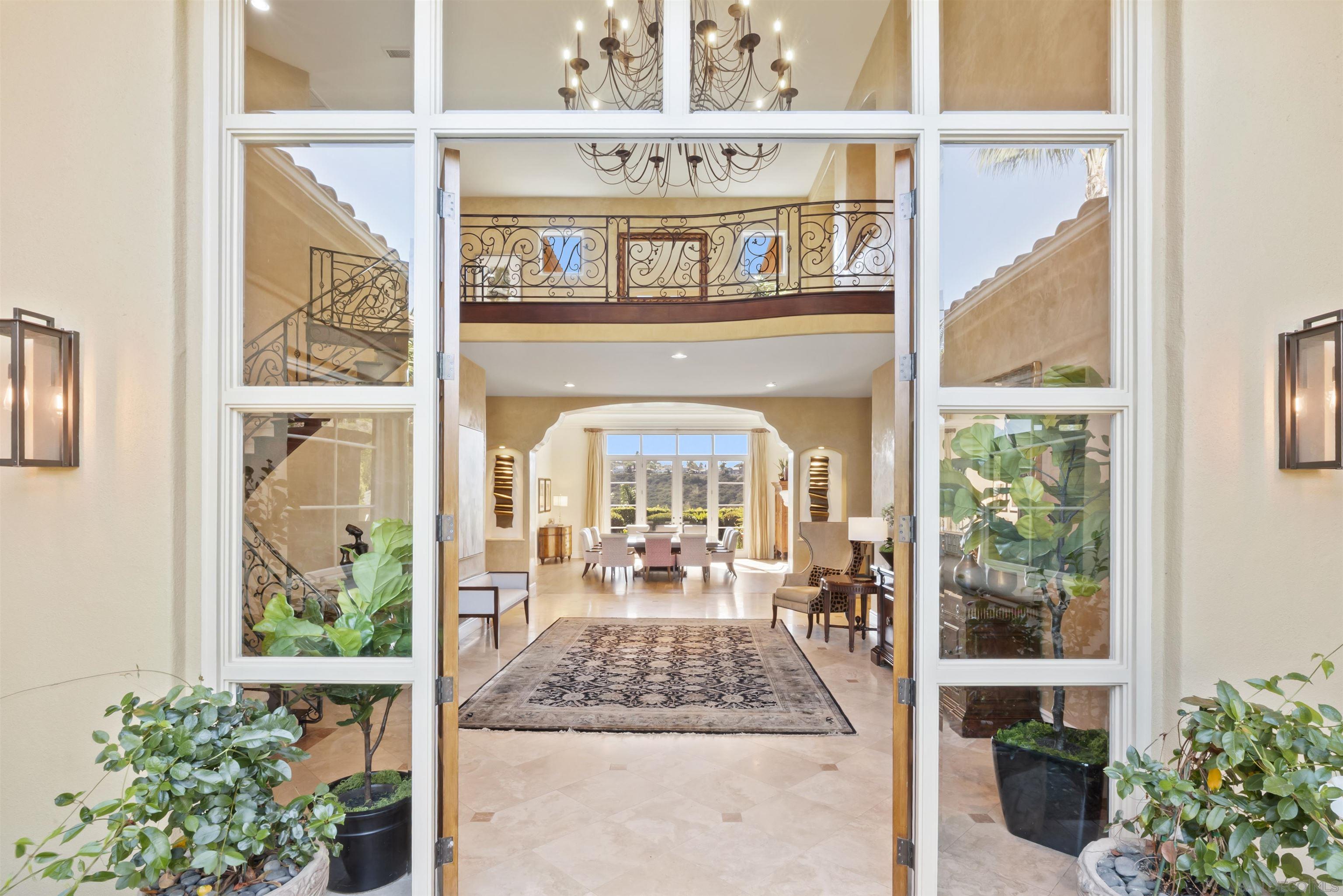 Detail Gallery Image 7 of 28 For 14480  Bellvista Dr, Rancho Santa Fe,  CA 92067 - 5 Beds | 5/1 Baths