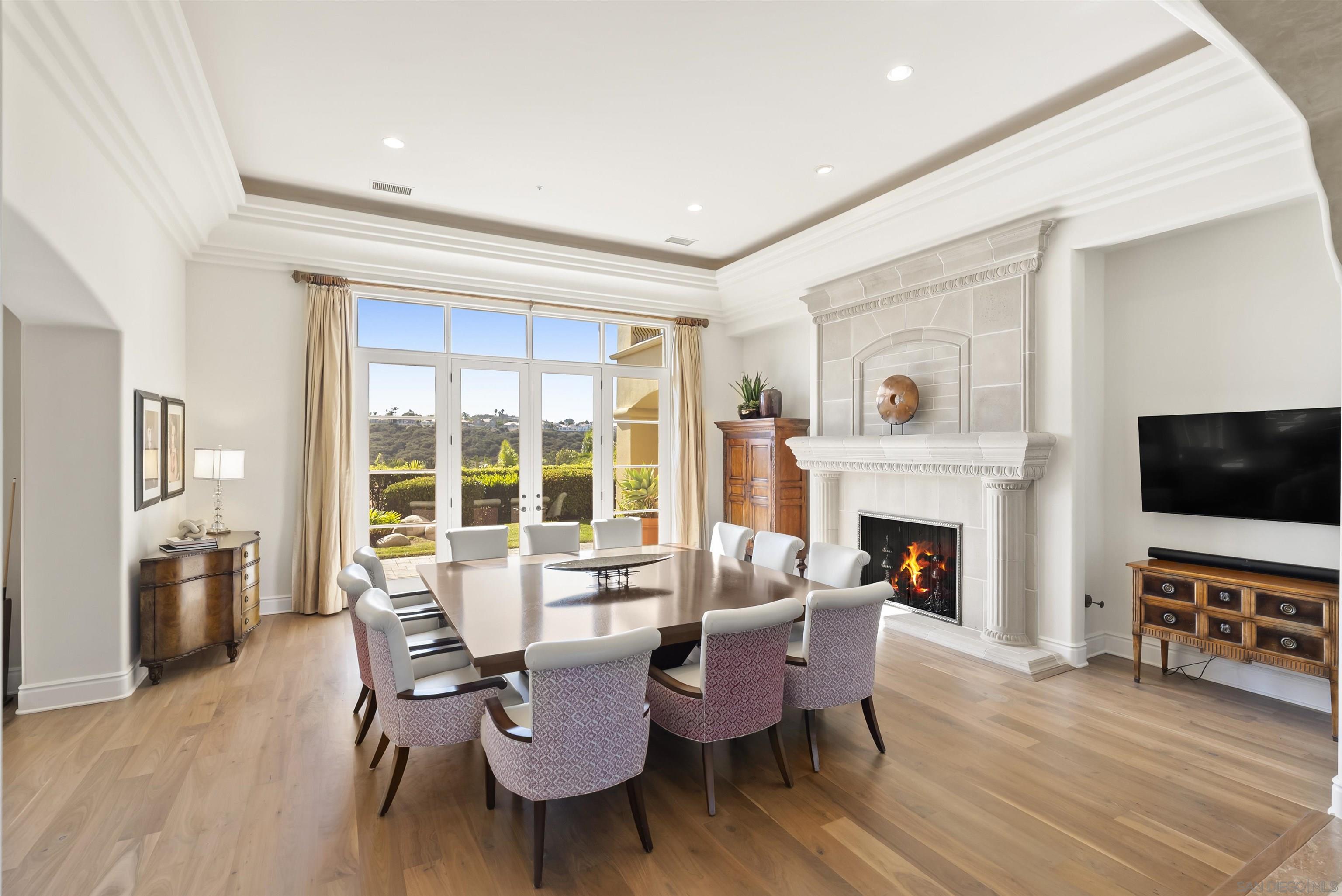 Detail Gallery Image 8 of 28 For 14480  Bellvista Dr, Rancho Santa Fe,  CA 92067 - 5 Beds | 5/1 Baths