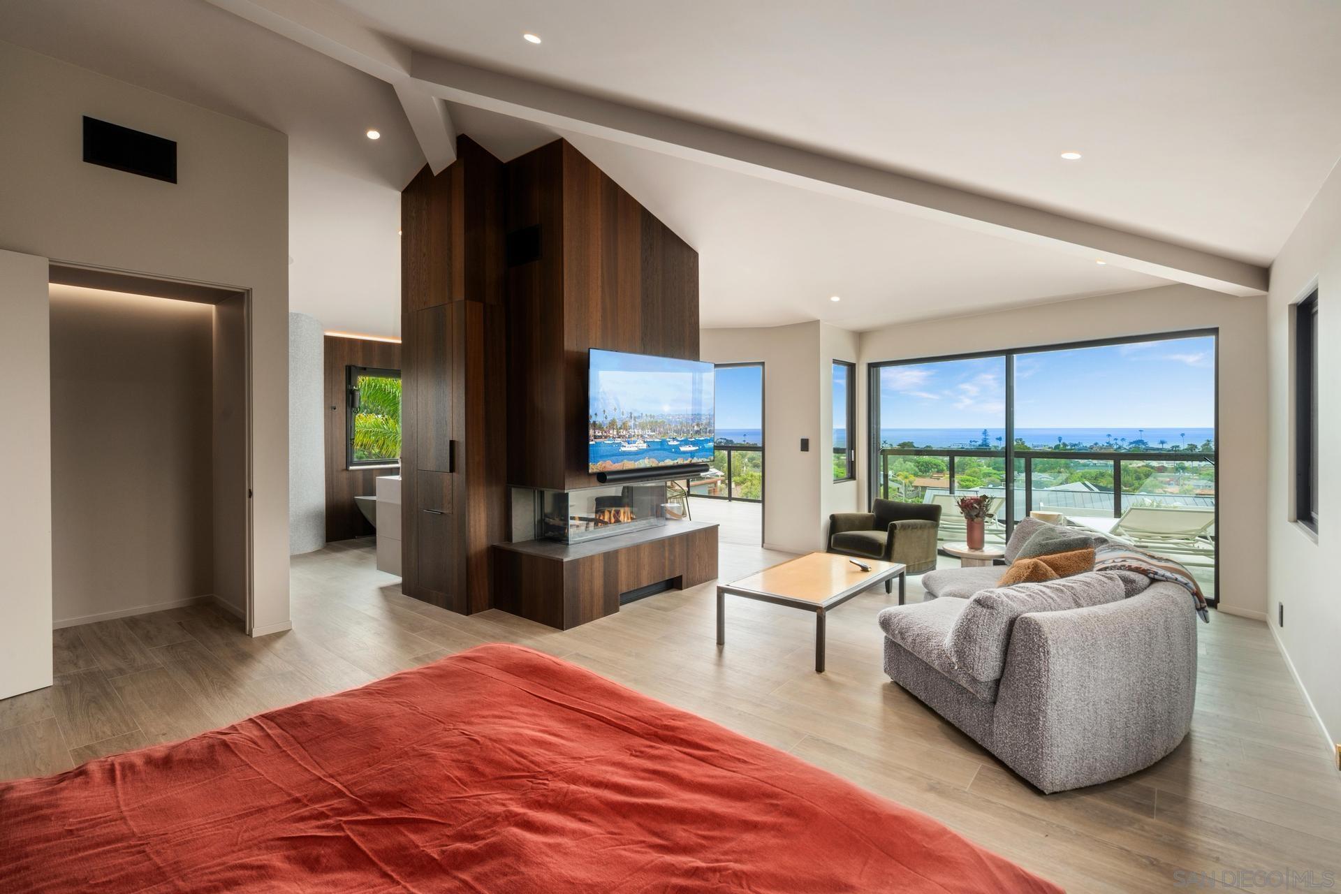 Detail Gallery Image 39 of 75 For 255  Patty Hill Drive, Solana Beach,  CA 92075 - 4 Beds | 4/1 Baths