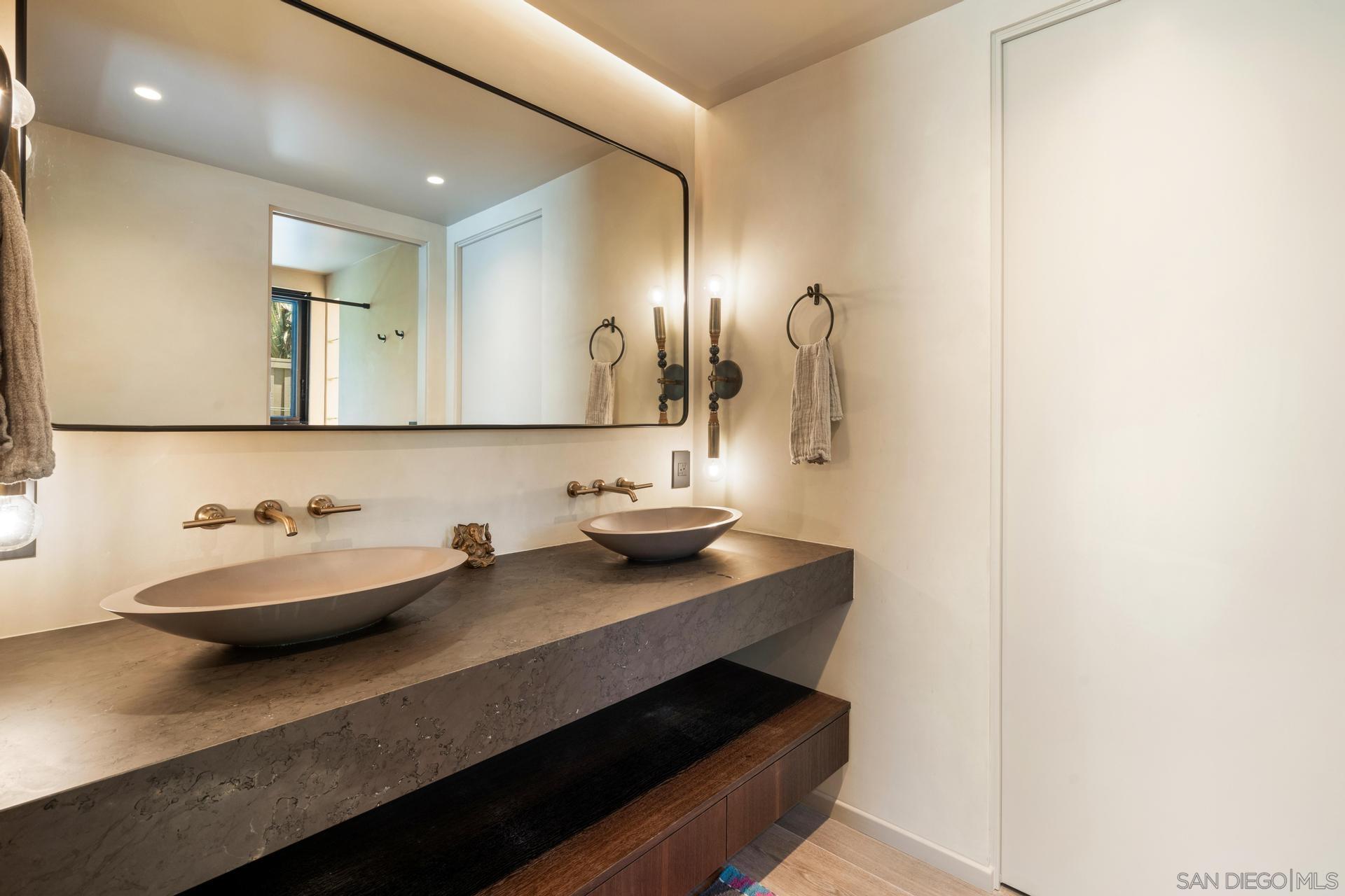 Detail Gallery Image 64 of 75 For 255  Patty Hill Drive, Solana Beach,  CA 92075 - 4 Beds | 4/1 Baths