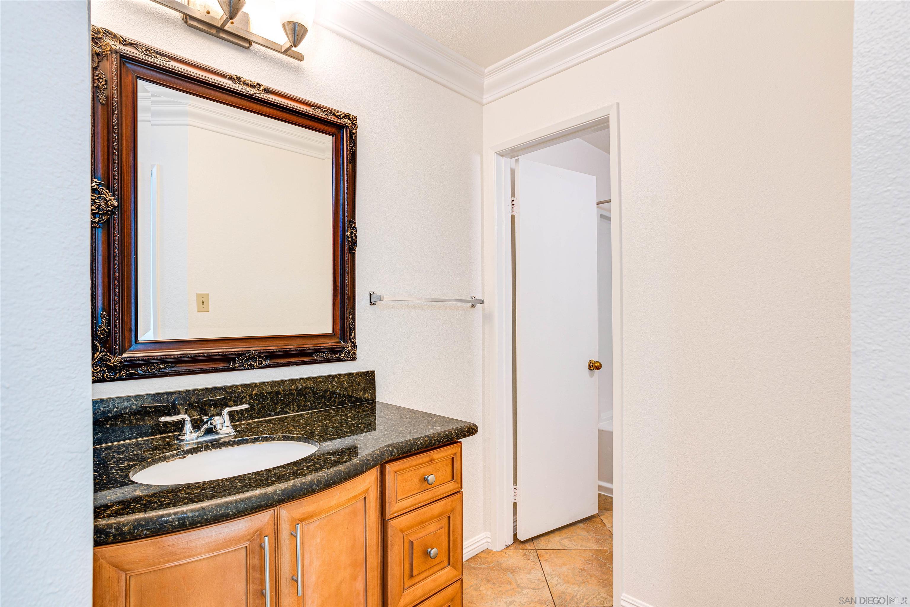 Detail Gallery Image 17 of 45 For 7565  Charmant Dr  507, San Diego,  CA 92122 - 2 Beds | 2 Baths