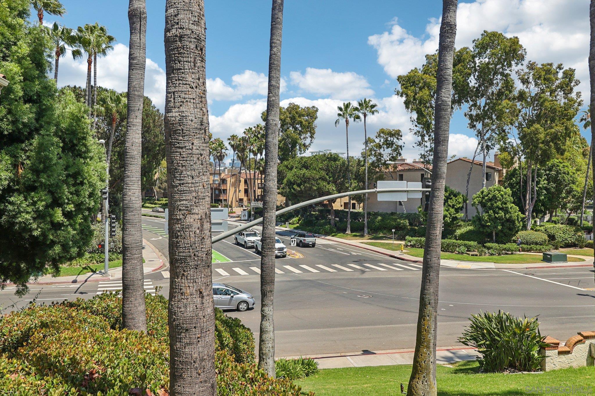 Detail Gallery Image 23 of 45 For 7565  Charmant Dr  507, San Diego,  CA 92122 - 2 Beds | 2 Baths