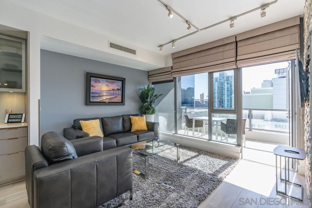 Detail Gallery Image 4 of 21 For 575  6th Ave  707, San Diego,  CA 92101 - 1 Beds | 1 Baths