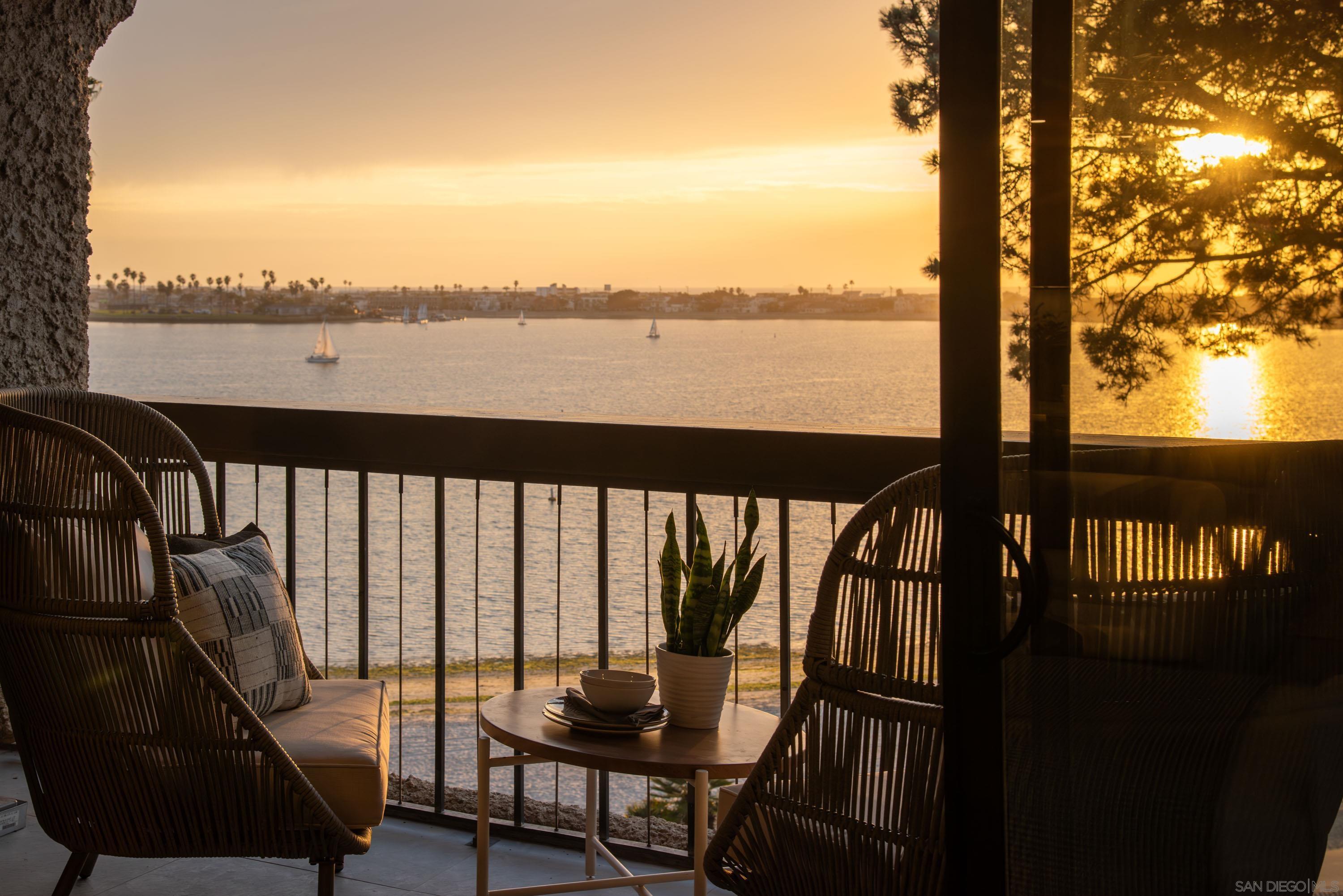 Detail Gallery Image 32 of 56 For 3940  Gresham St  #251,  San Diego,  CA 92109 - 2 Beds | 2 Baths